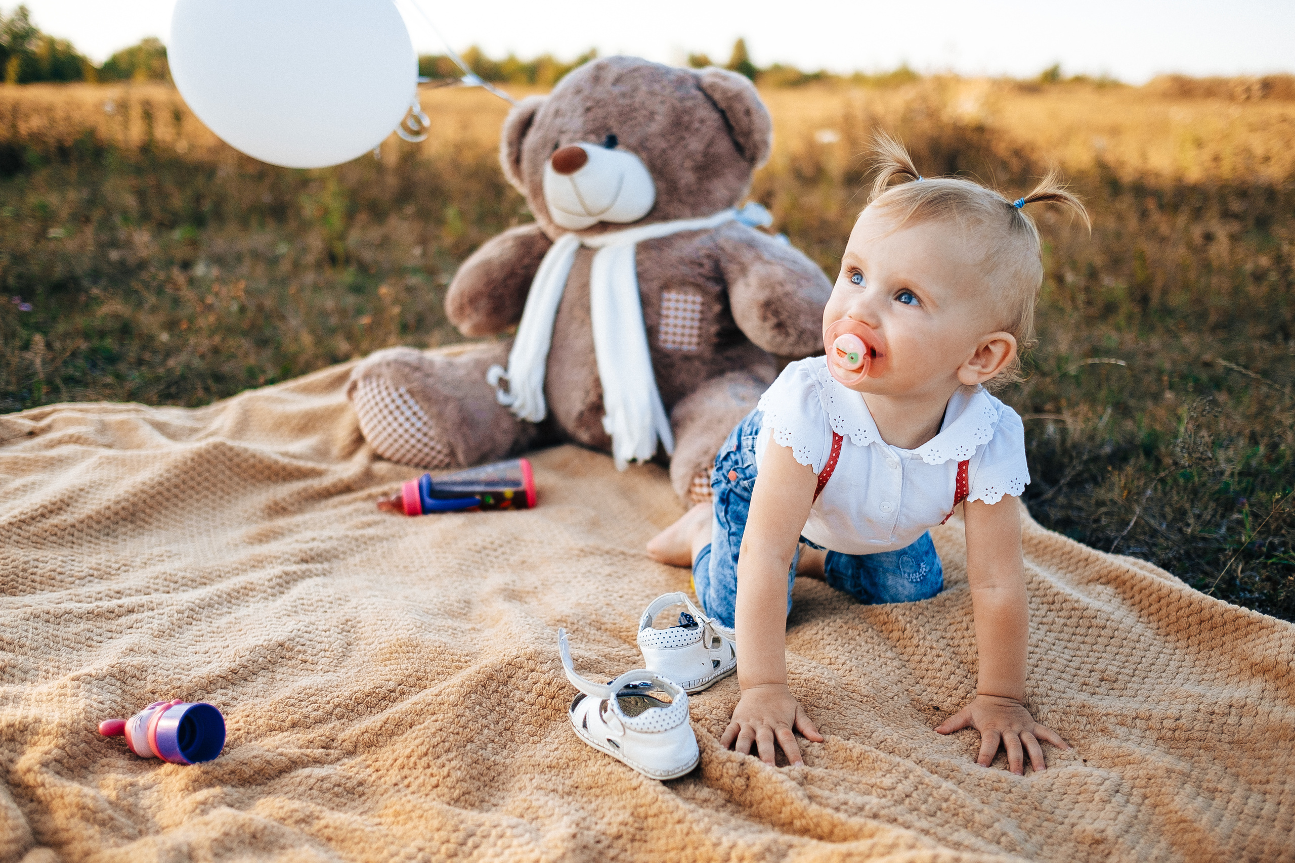 FamilyStory 1year (Lilia Sergey Maria). Ivan Skufinsky — wedding and family photographer in Vancouver