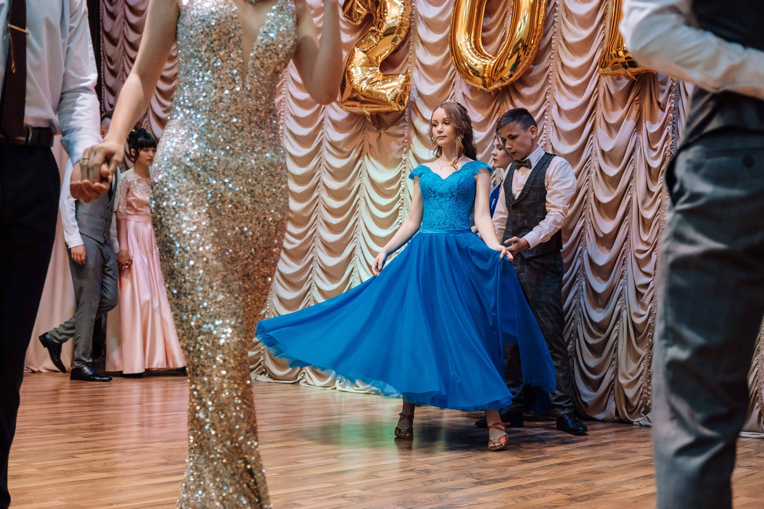 Выпускной школа номер 3. Хмельник. Ivan Skufinsky — wedding and family photographer in Vancouver