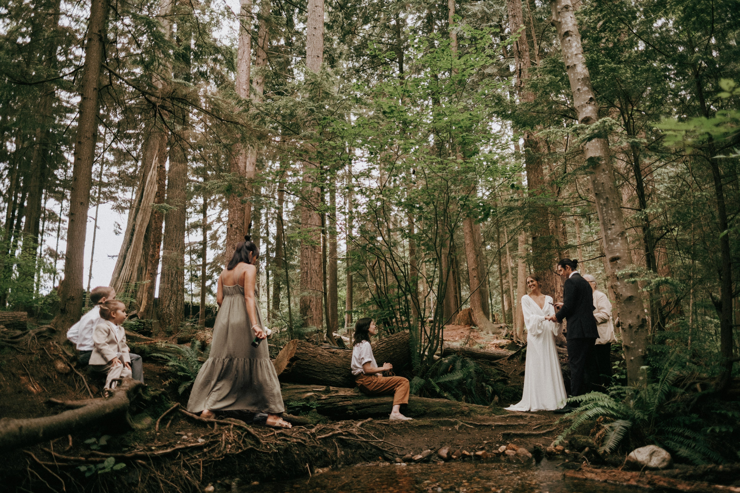 Michael & Caitlyn. Ivan Skufinsky — wedding and family photographer in Vancouver