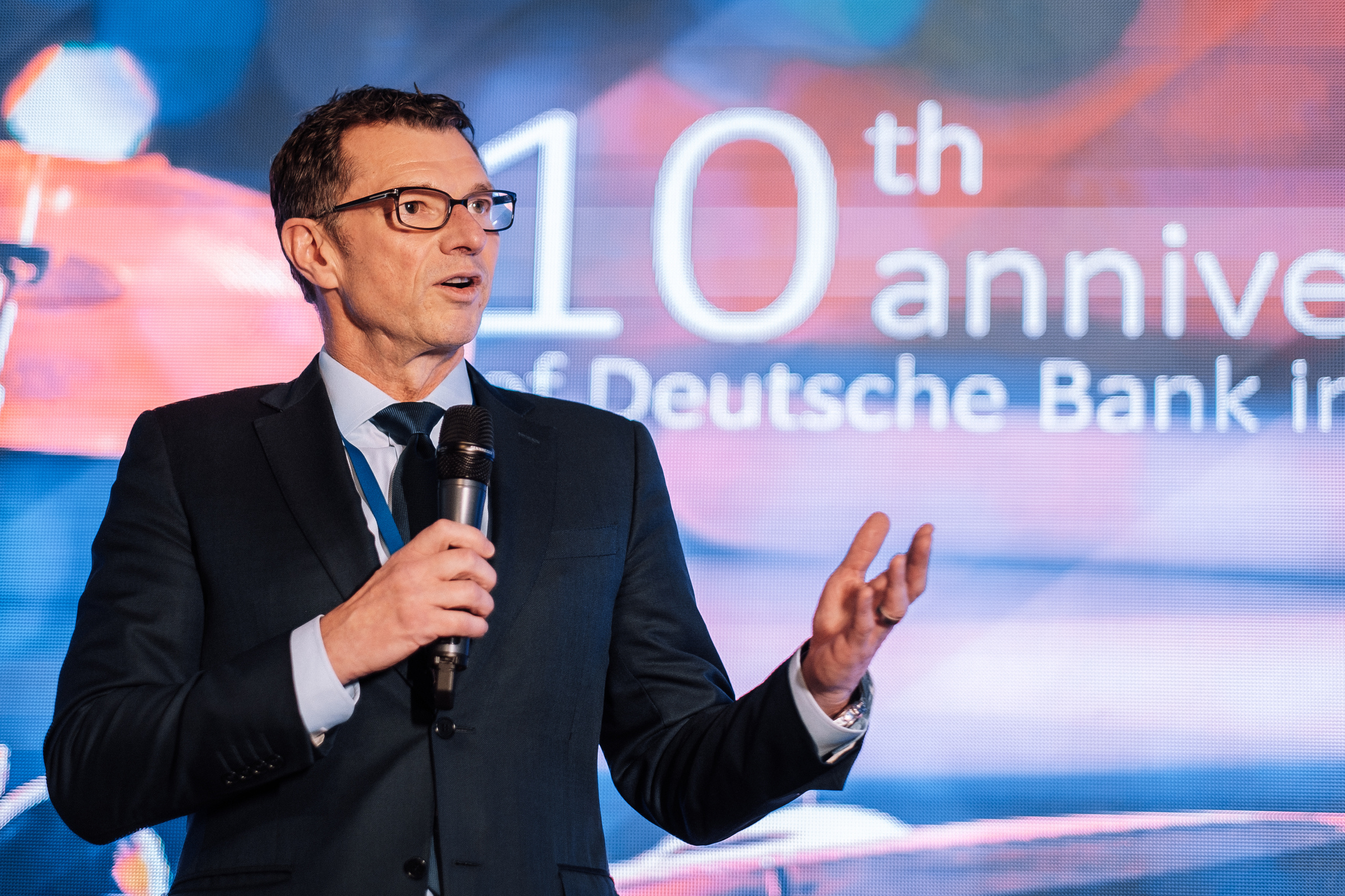 Deutsche Bank 10 years in Ukraine. Ivan Skufinsky — wedding and family photographer in Vancouver