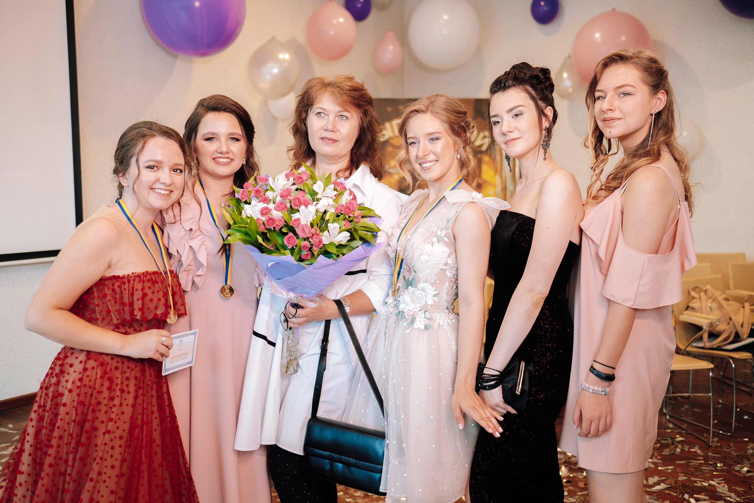 Выпускной 153 Гимназия. Ivan Skufinsky — wedding and family photographer in Vancouver