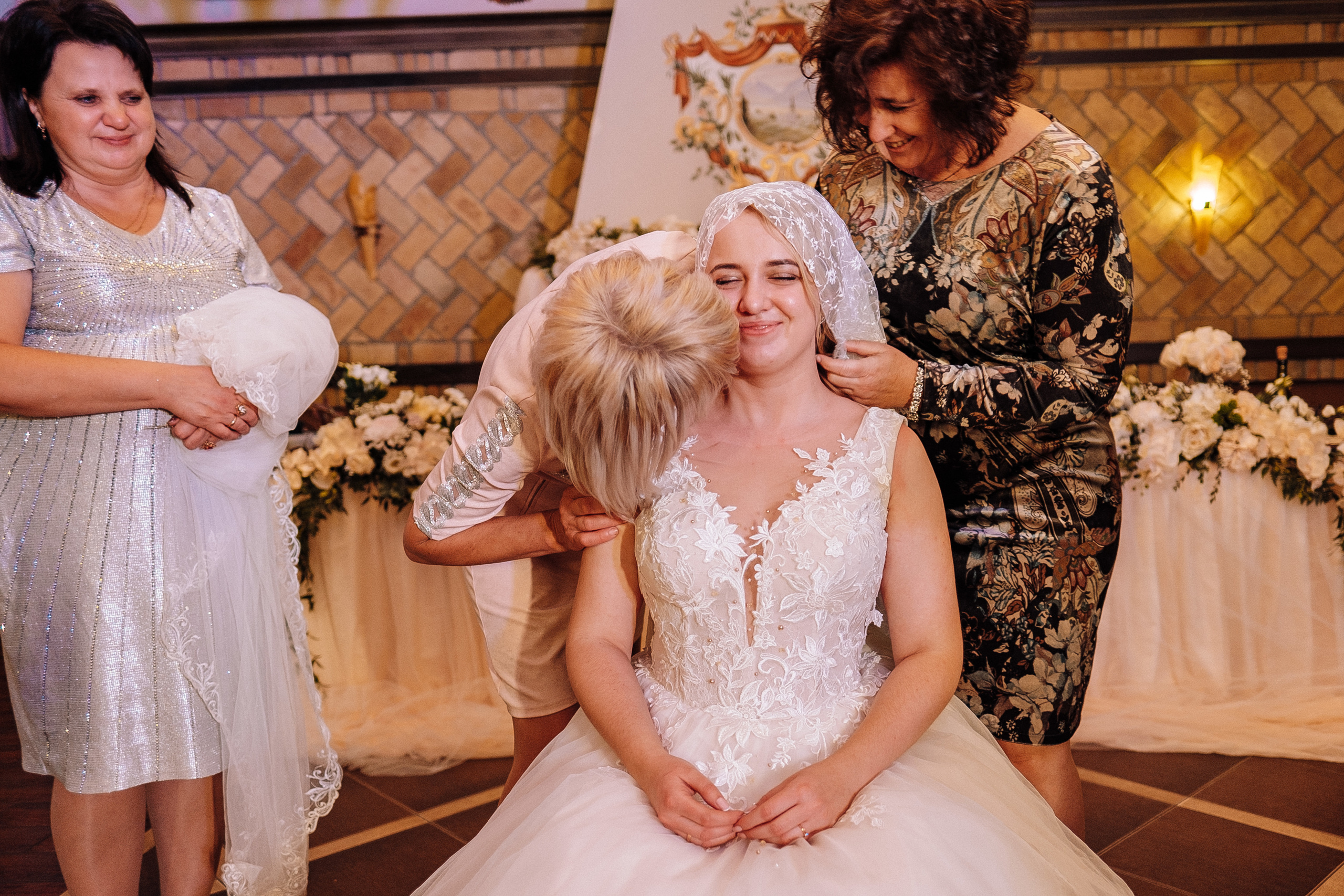 2019 19.10 WeddingStory Евгений+Юлия. Ivan Skufinsky — wedding and family photographer in Vancouver