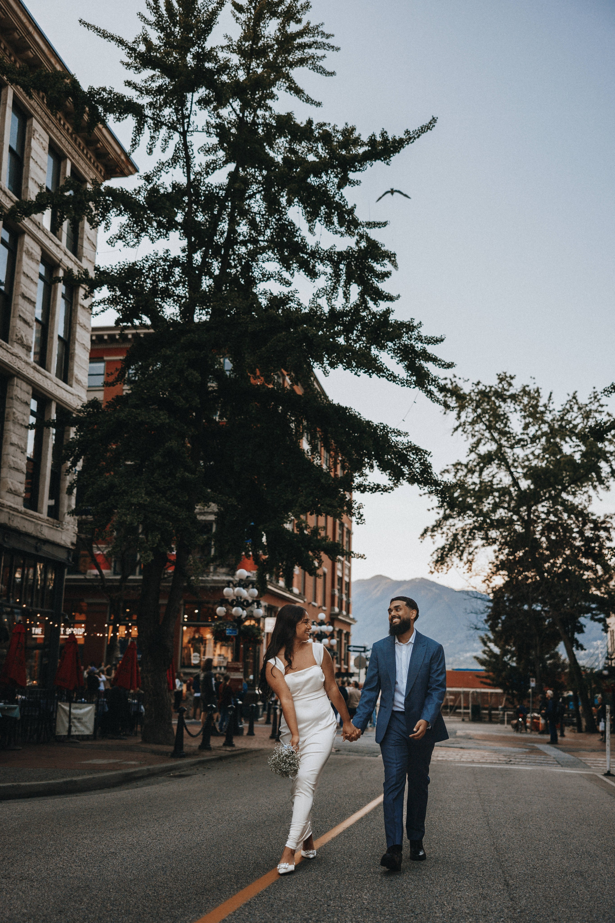 Engagement photographer vancouver. Ivan Skufinsky — wedding and family photographer in Vancouver