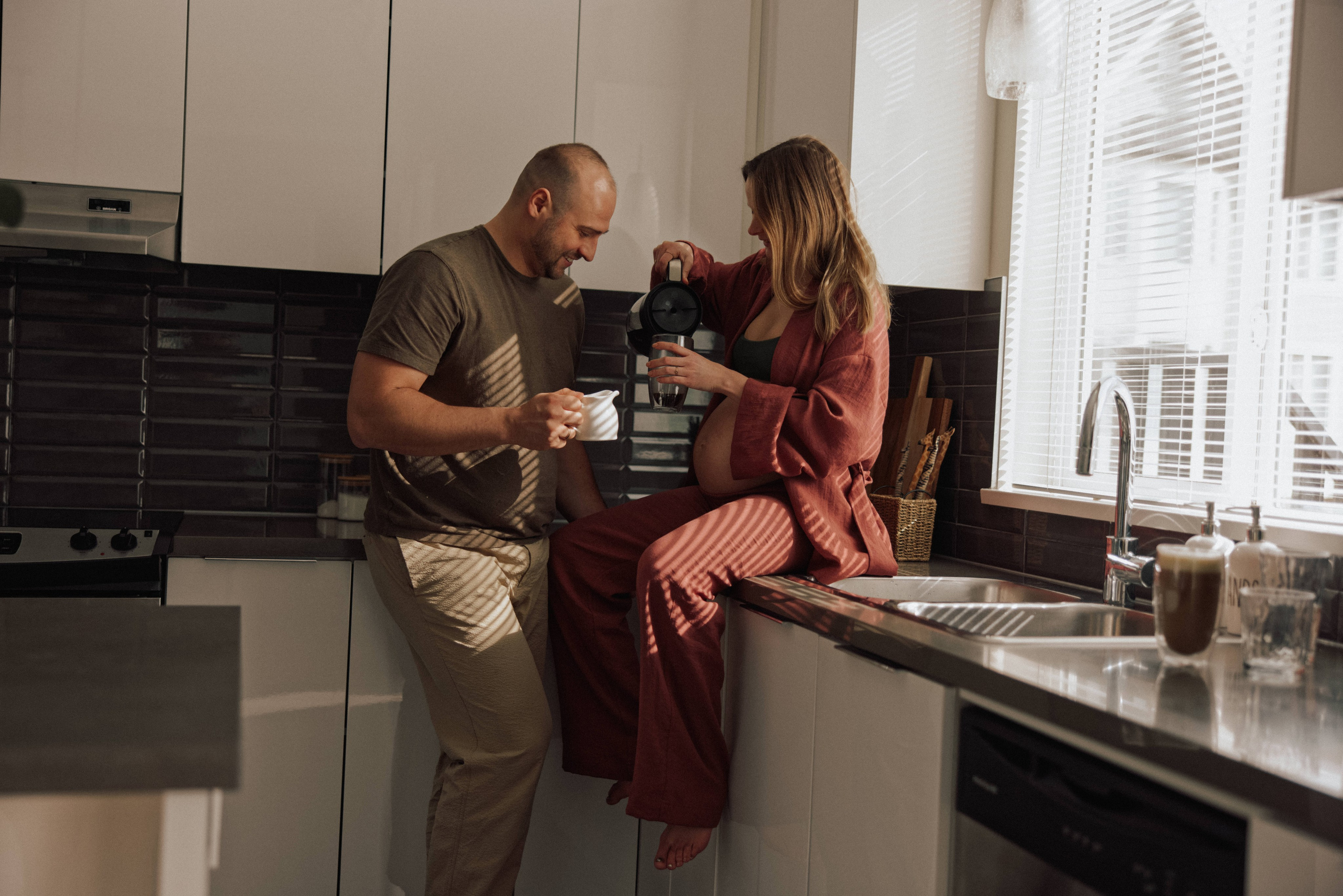 Pregnancy Home Story Vancouver. Ivan Skufinsky — wedding and family photographer in Vancouver