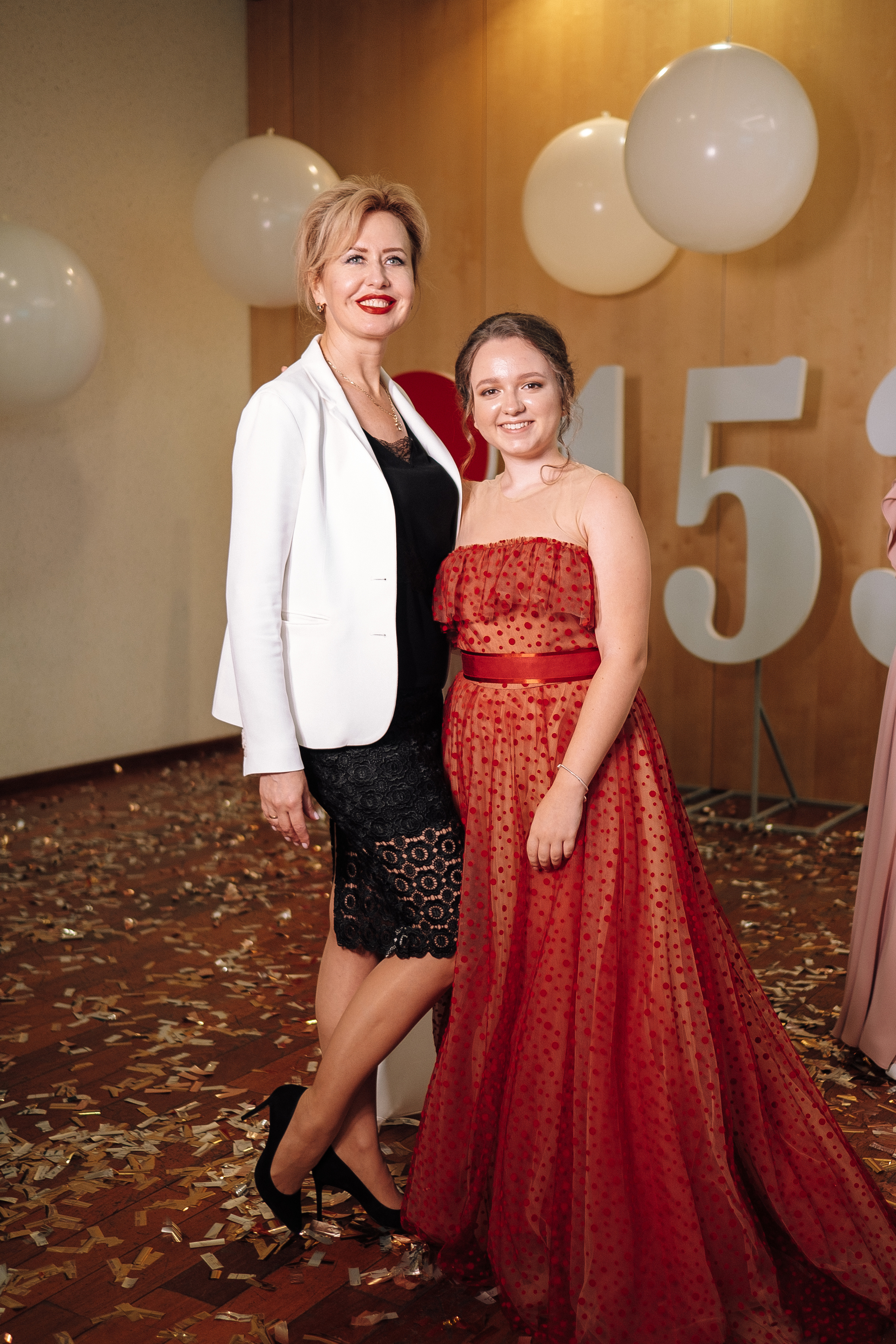 Выпускной 153 Гимназия. Ivan Skufinsky — wedding and family photographer in Vancouver