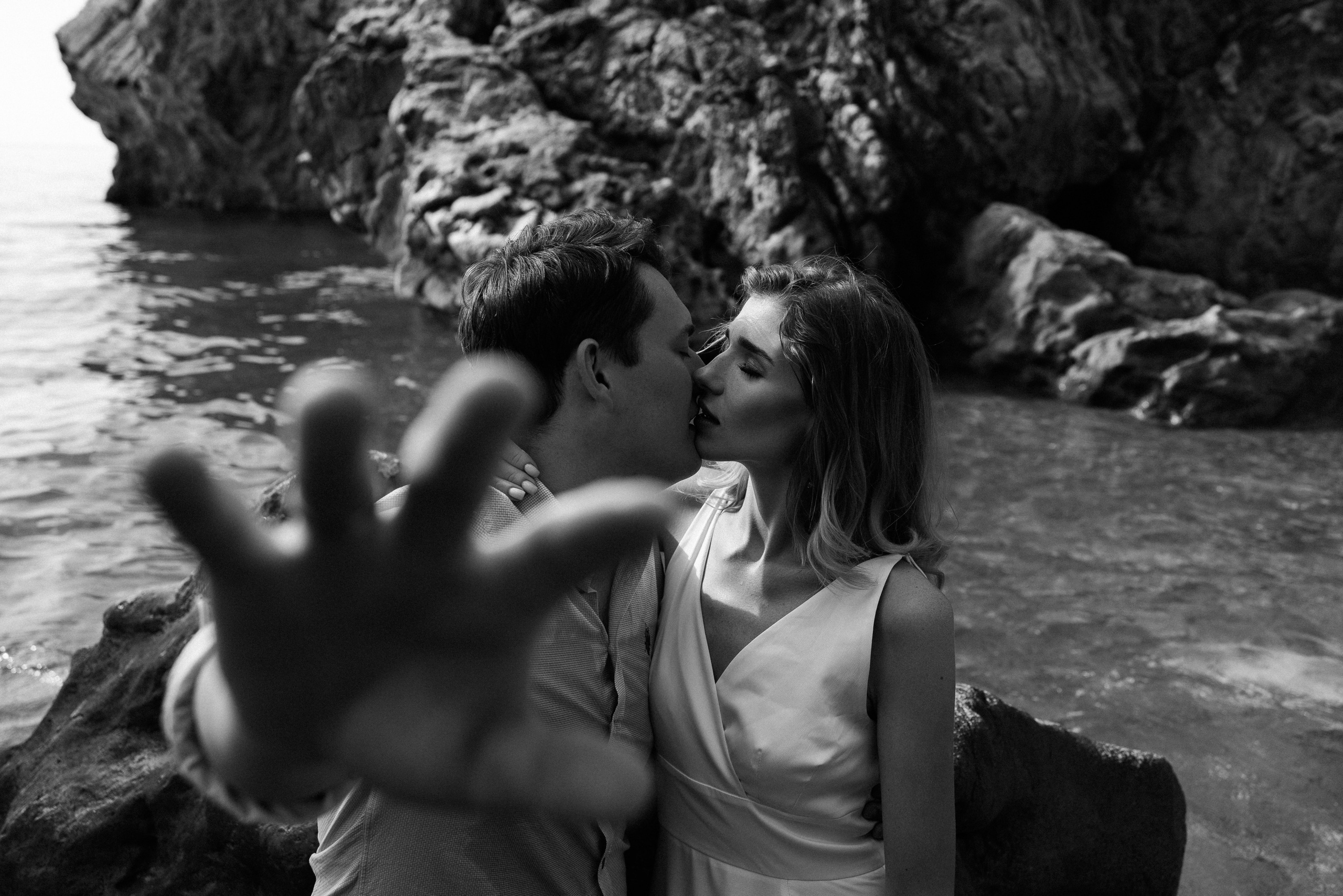 Couples photographer in Vancouver BC. Ivan Skufinsky — wedding and family photographer in Vancouver