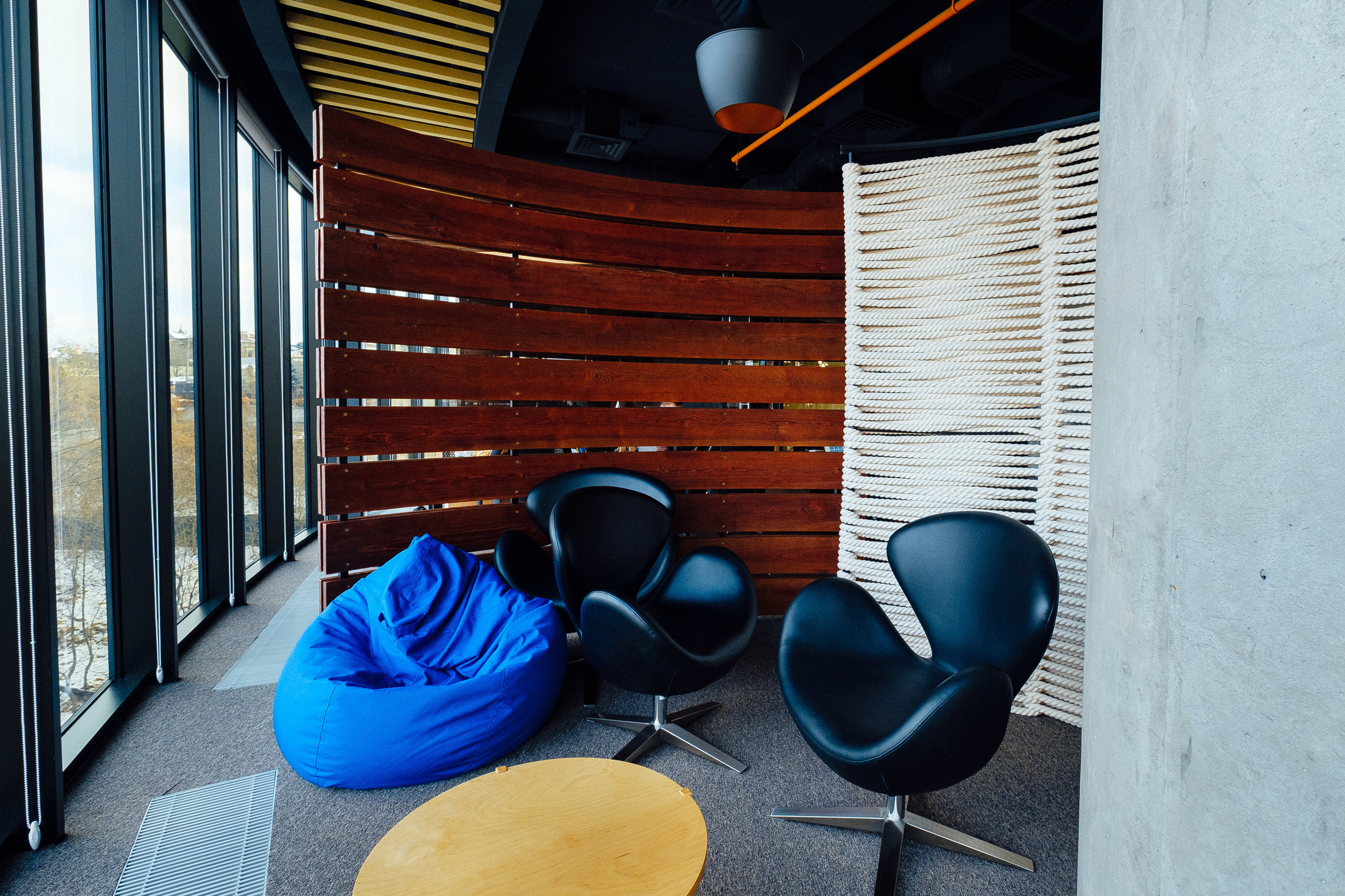 Фотоэкскурсия в компанию OLX. Ivan Skufinsky — wedding and family photographer in Vancouver