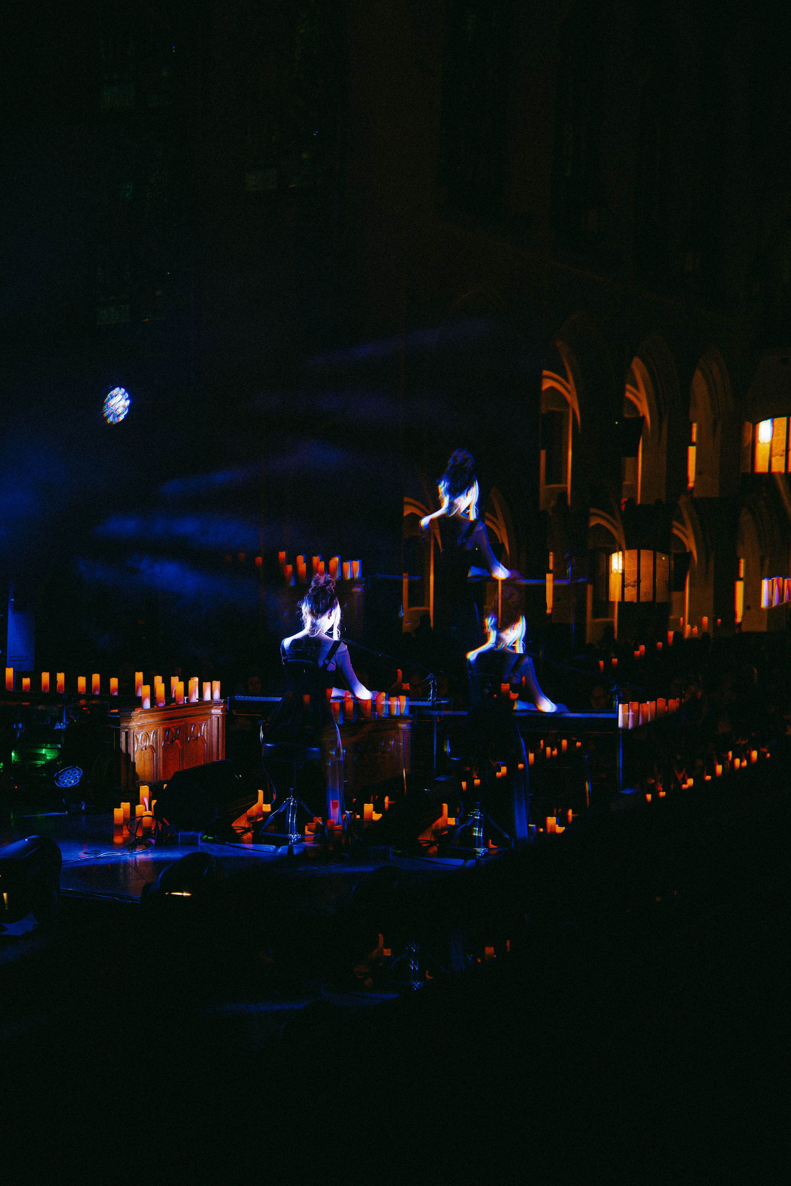 Live concert photography from Vivienne Mort in Vancouver 2025. Ivan Skufinsky — wedding and family photographer in Vancouver