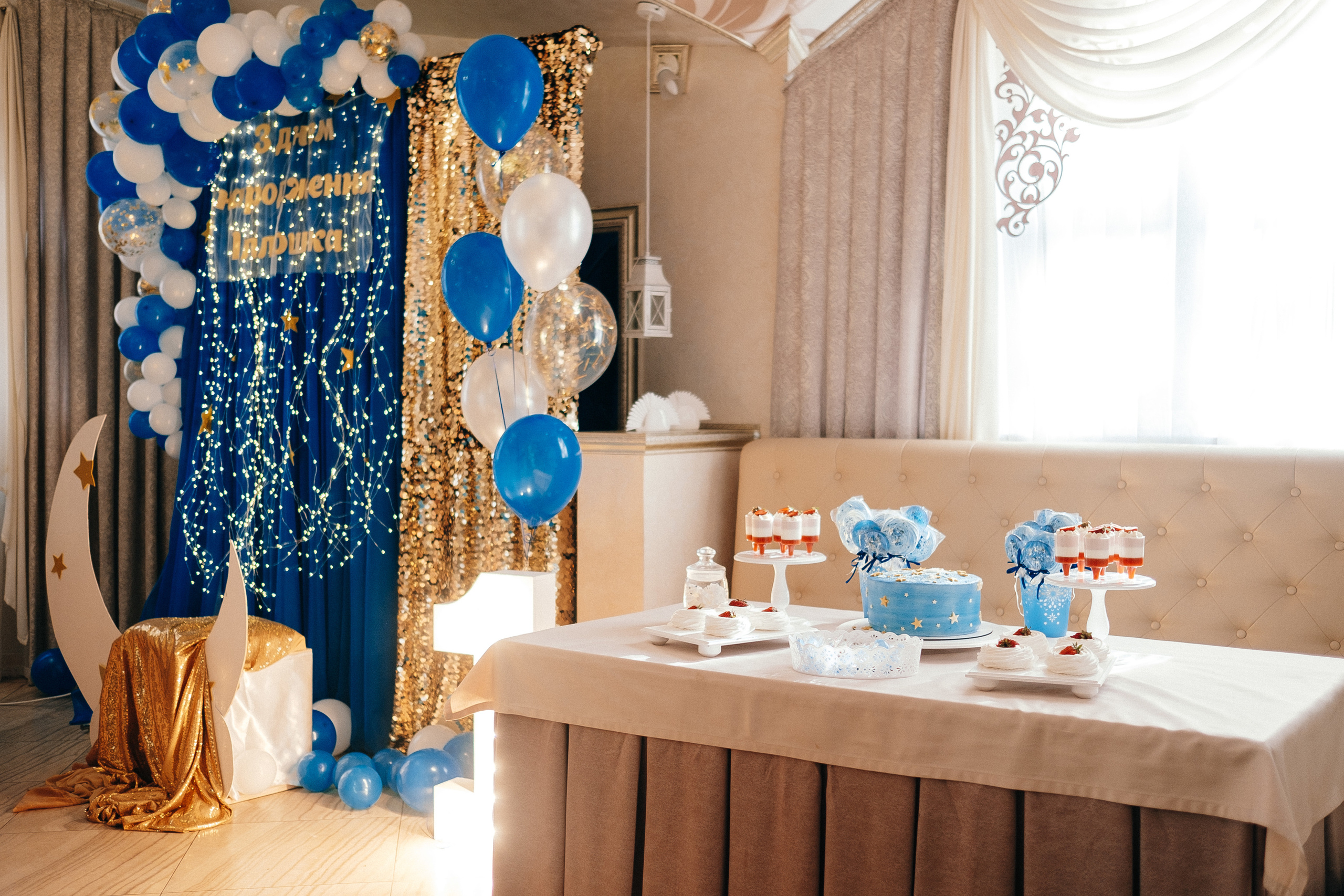 День Рождения Илюшка ресторан Лесной. Ivan Skufinsky — wedding and family photographer in Vancouver