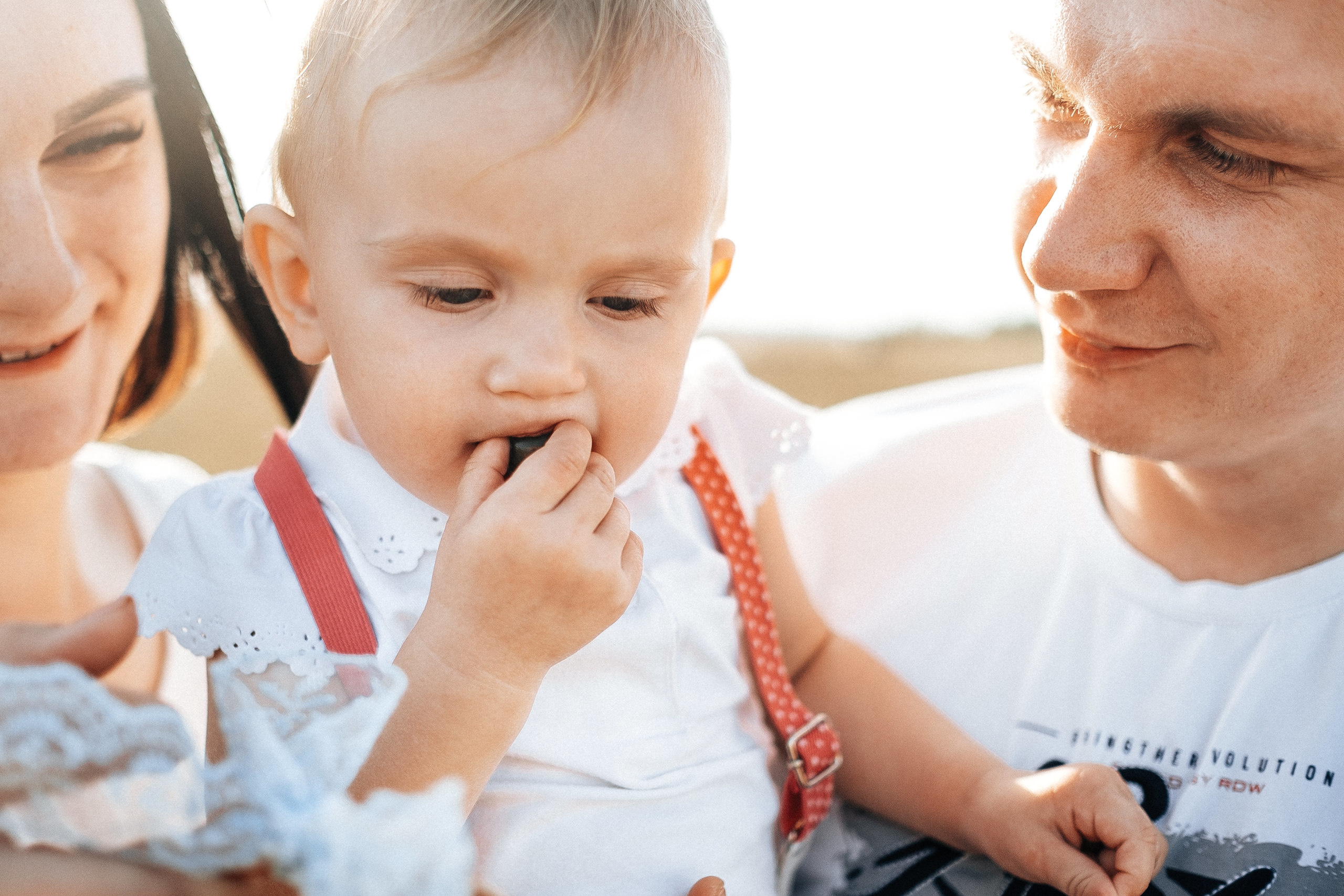FamilyStory 1year (Lilia Sergey Maria). Ivan Skufinsky — wedding and family photographer in Vancouver