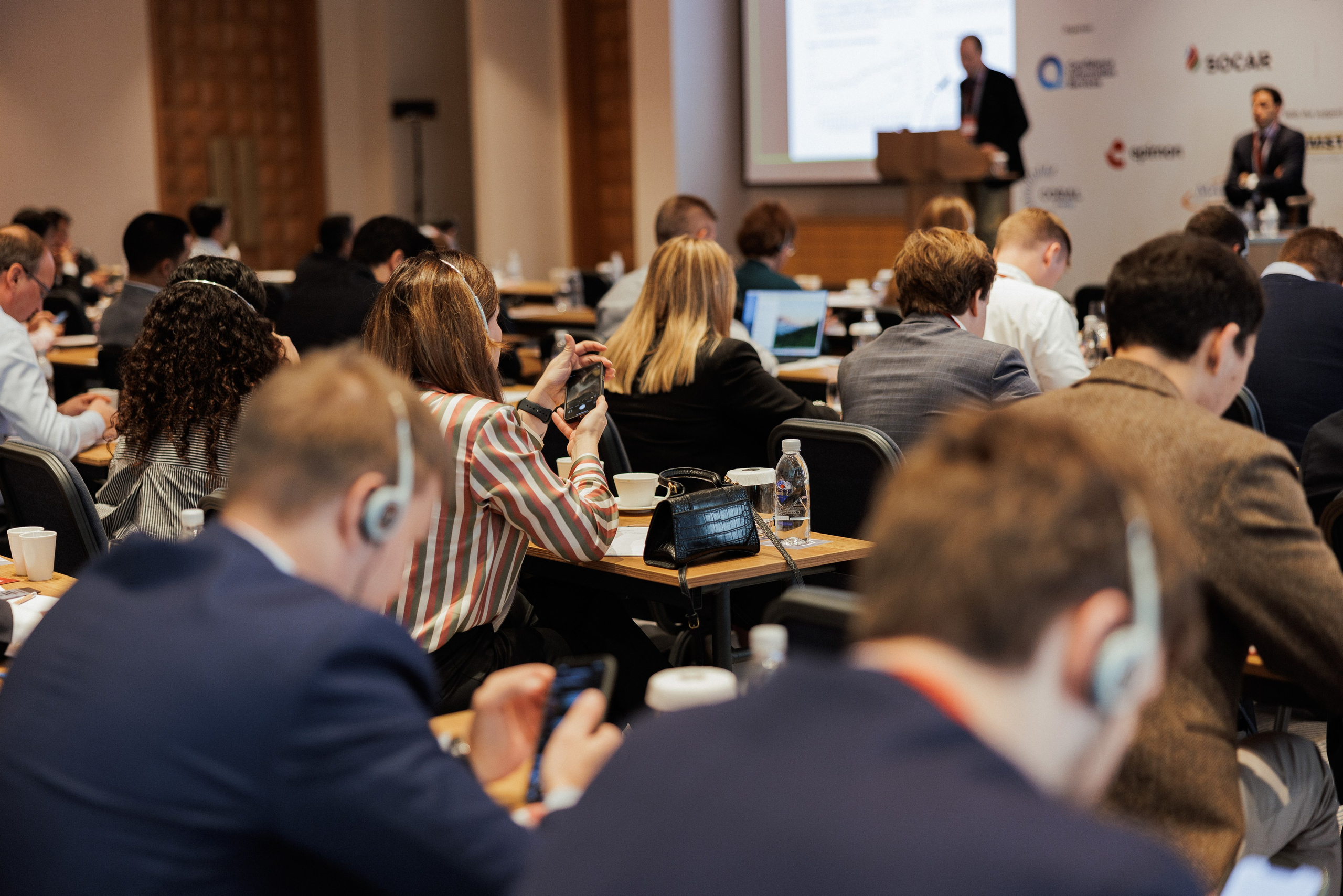 EXECUTIVE RETREAT Izmir Confidence Information Services. Ivan Skufinsky — wedding and family photographer in Vancouver