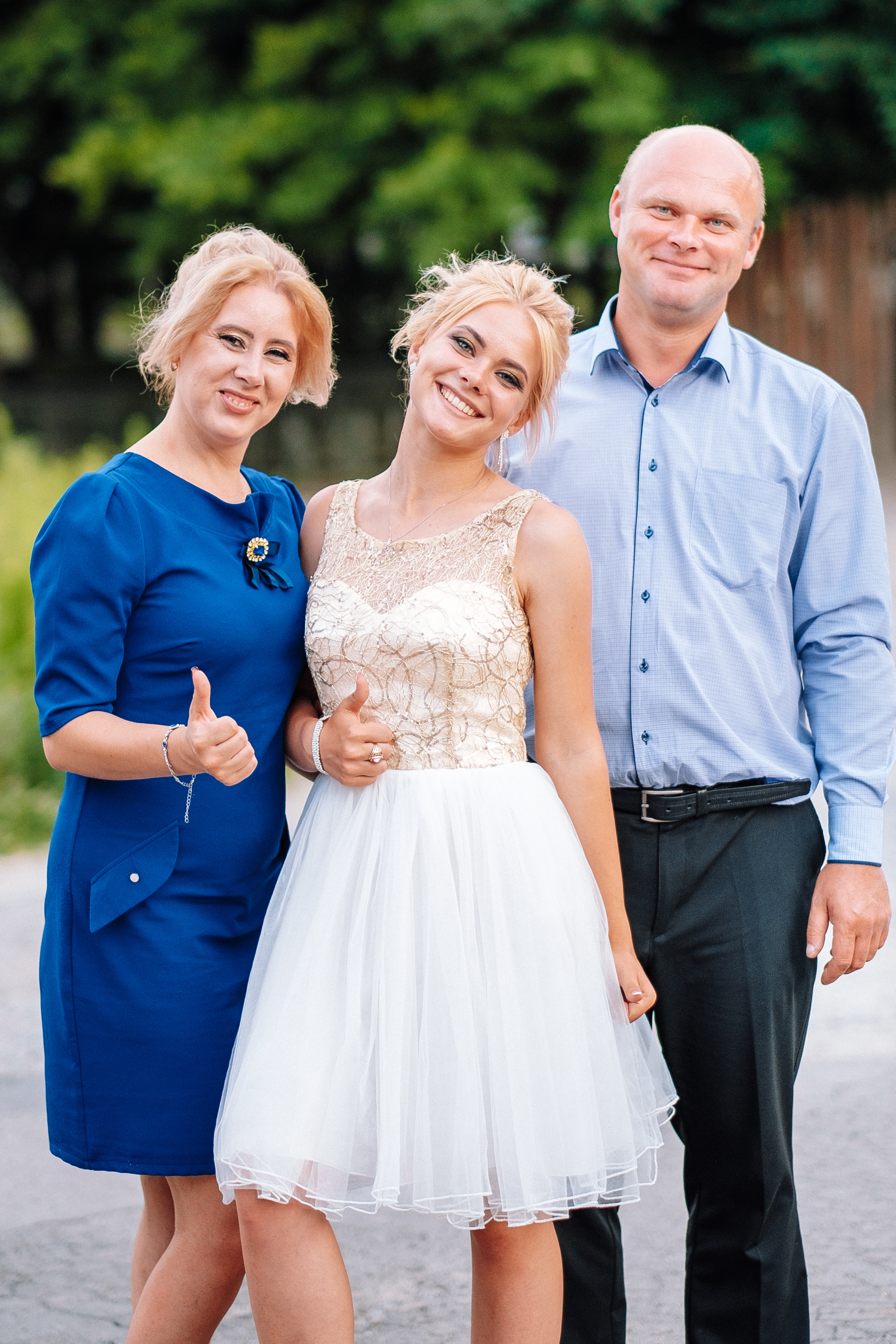 Выпускной школа номер 3. Хмельник. Ivan Skufinsky — wedding and family photographer in Vancouver