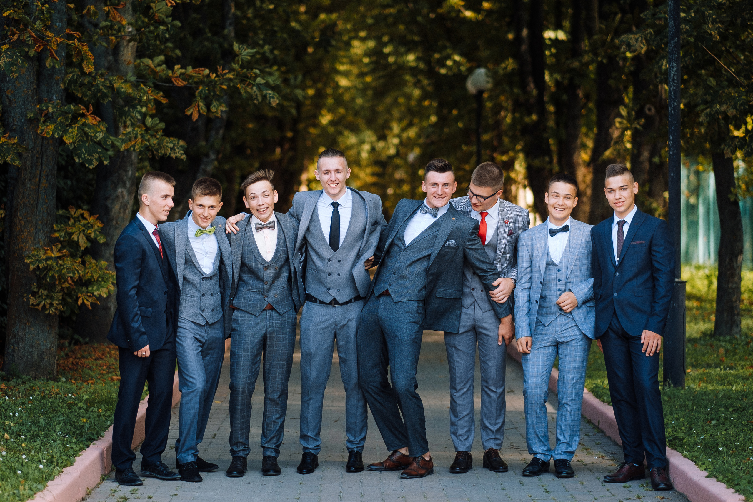 Выпускной школа номер 3. Хмельник. Ivan Skufinsky — wedding and family photographer in Vancouver