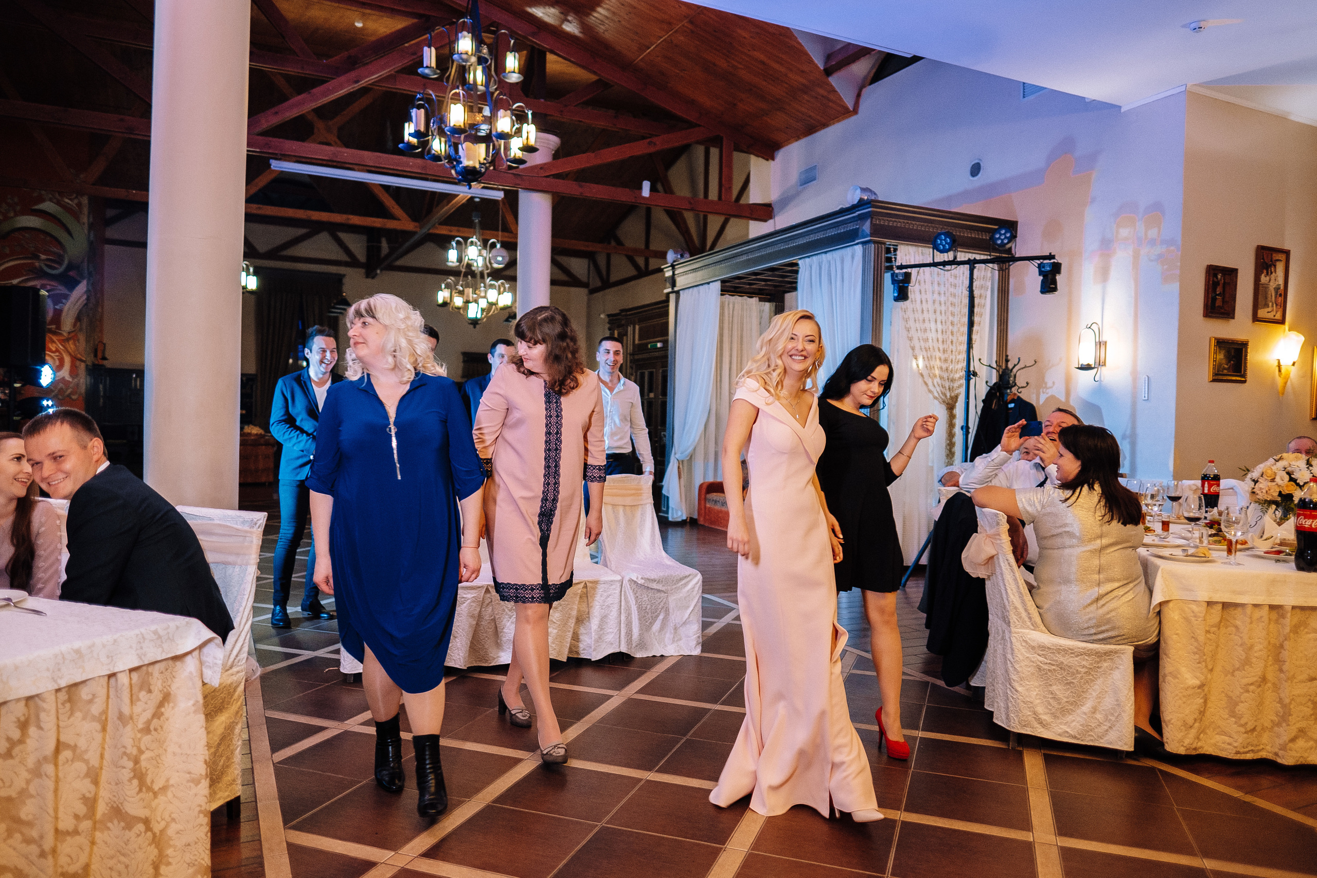 2019 19.10 WeddingStory Евгений+Юлия. Ivan Skufinsky — wedding and family photographer in Vancouver