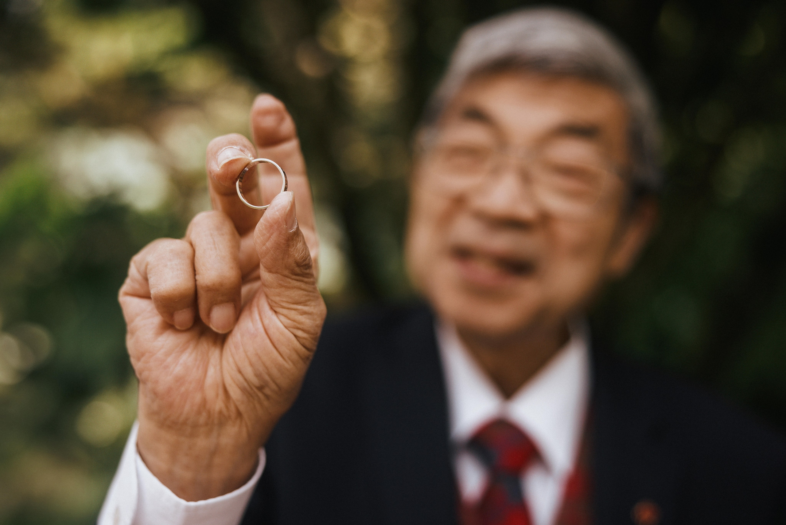 Sky-High Love: Stunning Vancouver Mountain Wedding Shoot by Helicopter. Ivan Skufinsky — wedding and family photographer in Vancouver