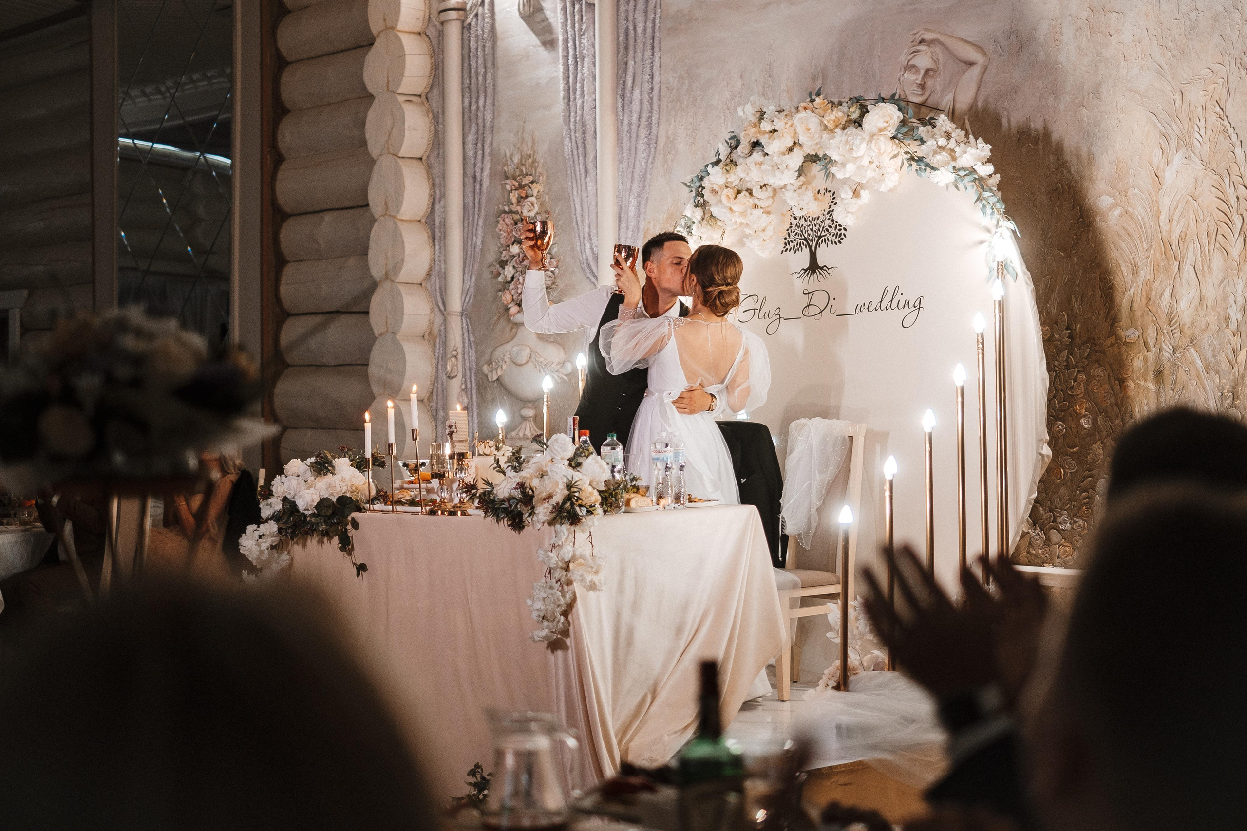 Wedding photographer in Vancouver Весільний фотограф у Ванкувері. Ivan Skufinsky — wedding and family photographer in Vancouver