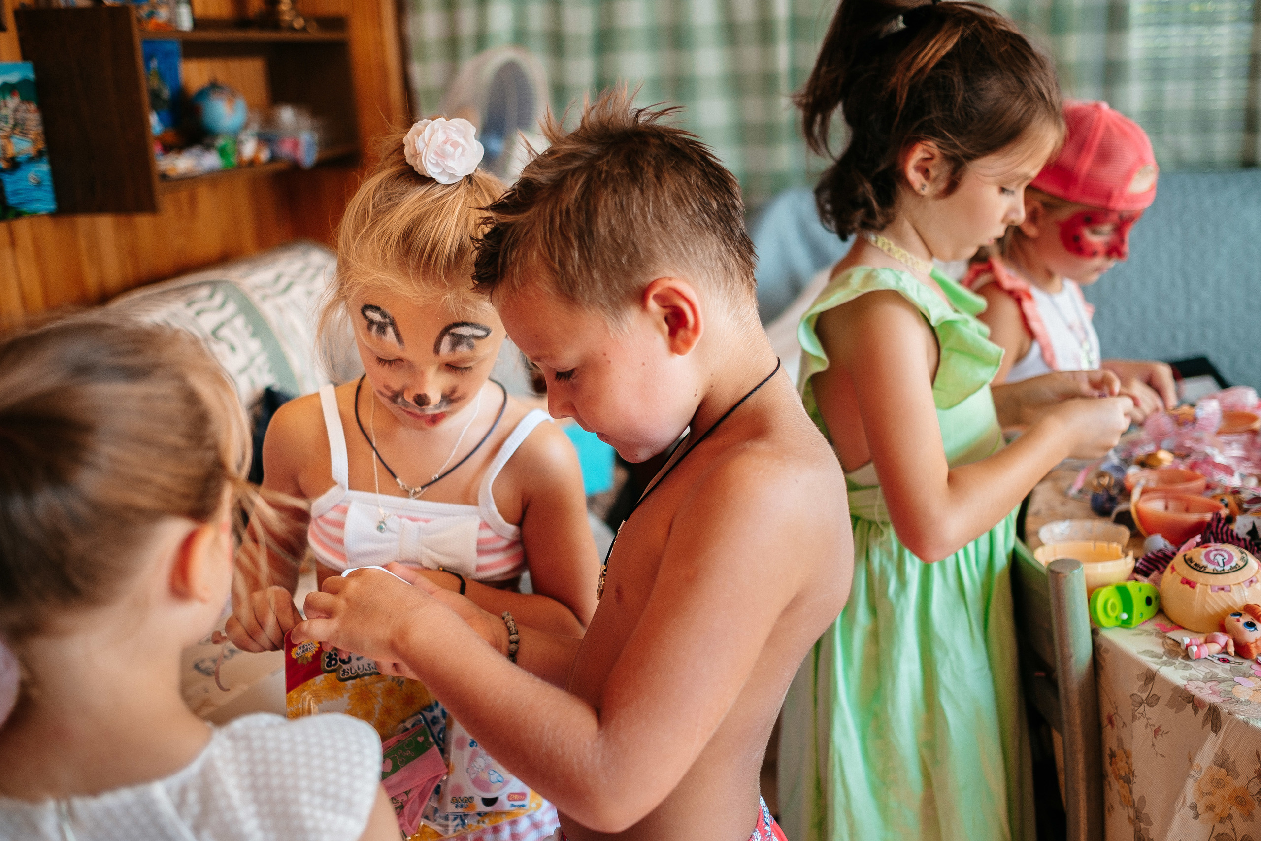 Liza is 7 years old. Ivan Skufinsky — wedding and family photographer in Vancouver