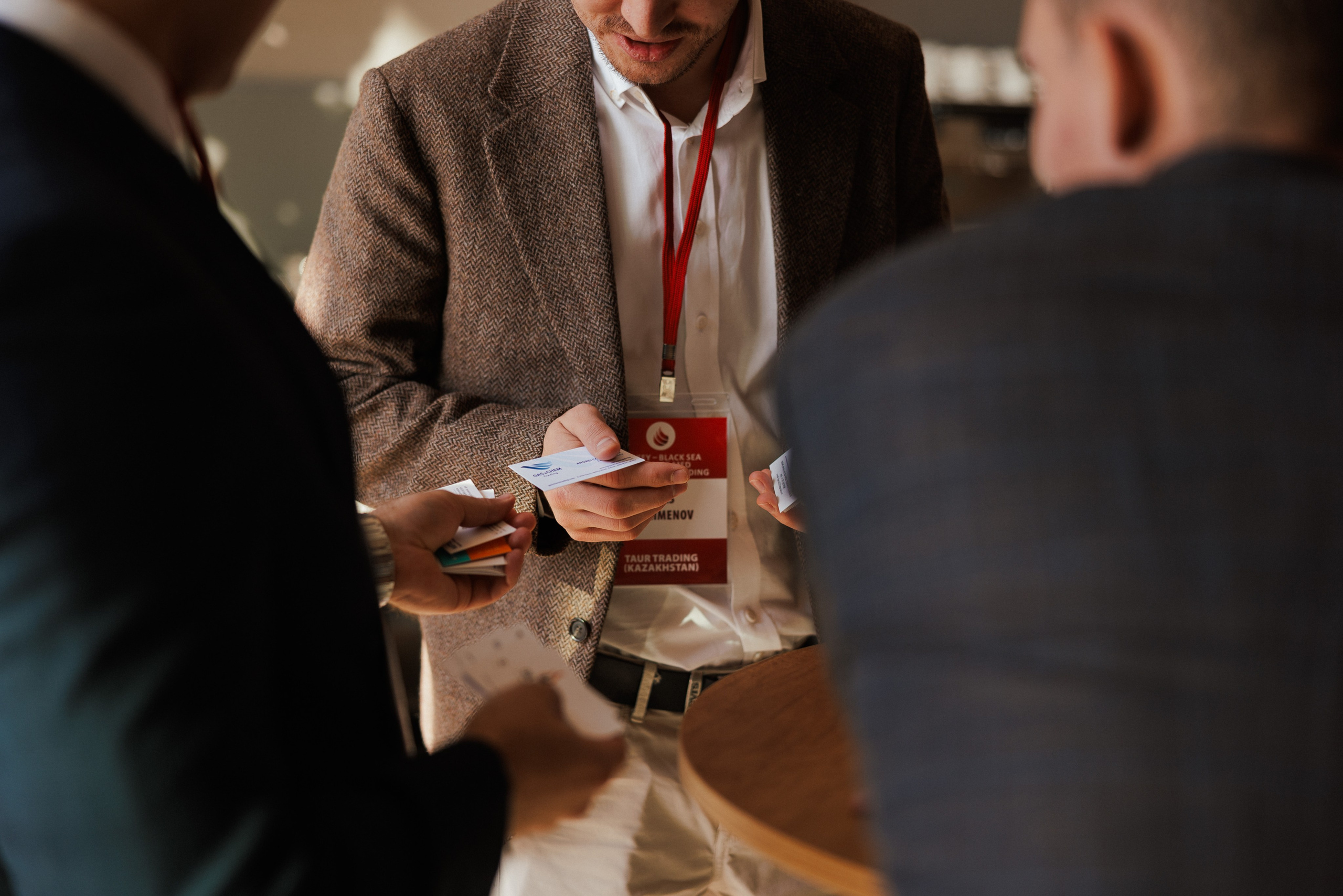 EXECUTIVE RETREAT Izmir Confidence Information Services. Ivan Skufinsky — wedding and family photographer in Vancouver