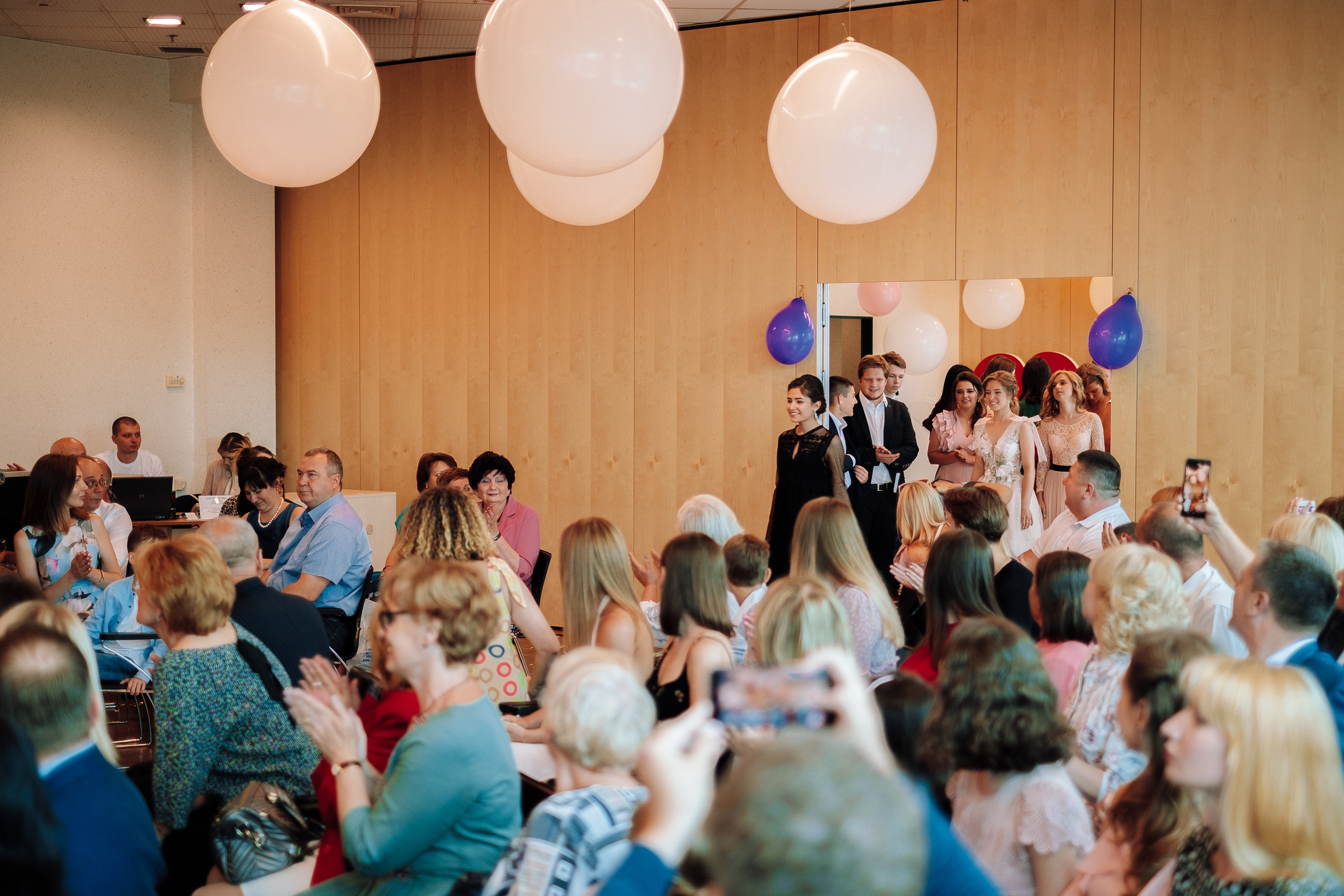 Выпускной 153 Гимназия. Ivan Skufinsky — wedding and family photographer in Vancouver