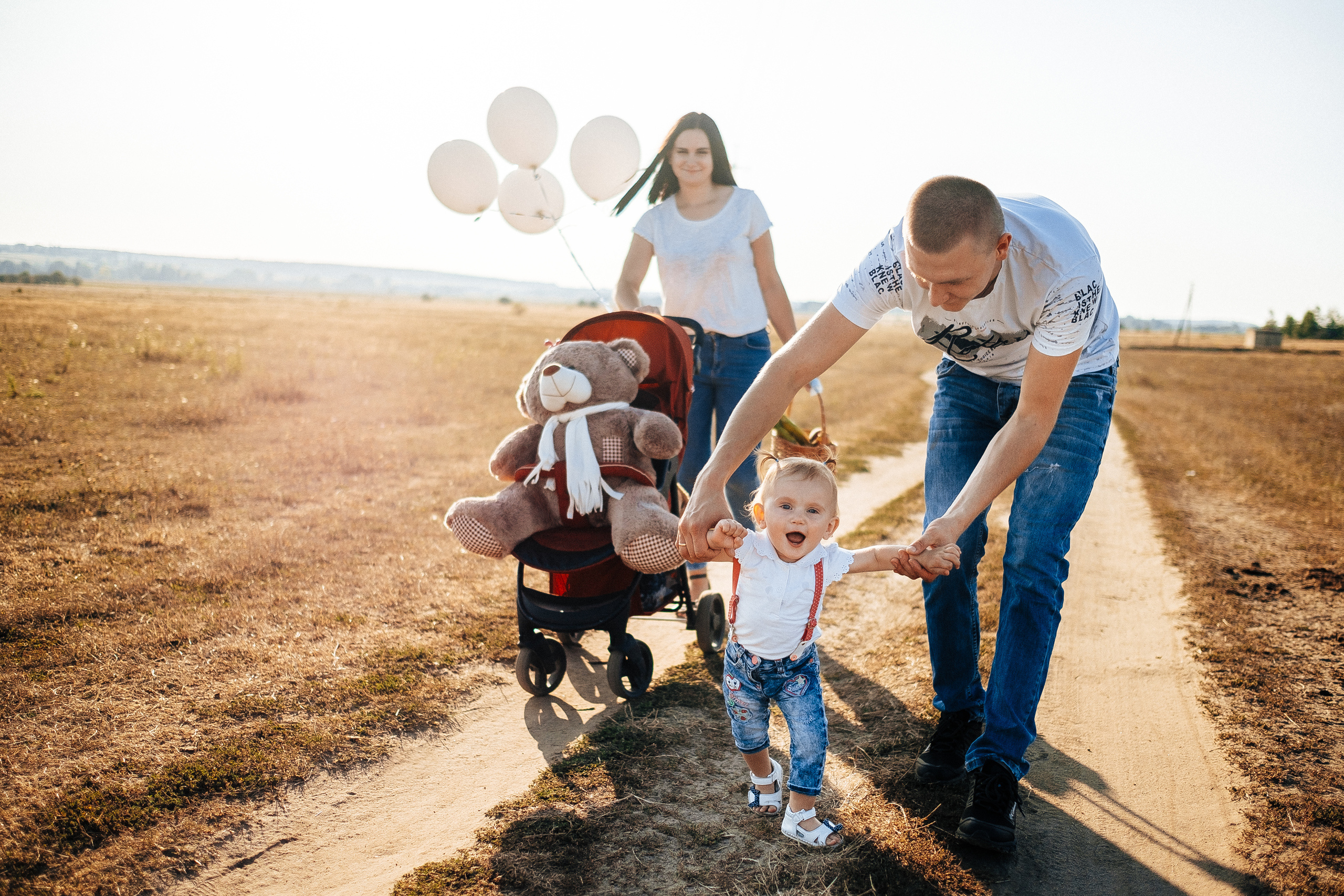 FamilyStory 1year (Lilia Sergey Maria). Ivan Skufinsky — wedding and family photographer in Vancouver