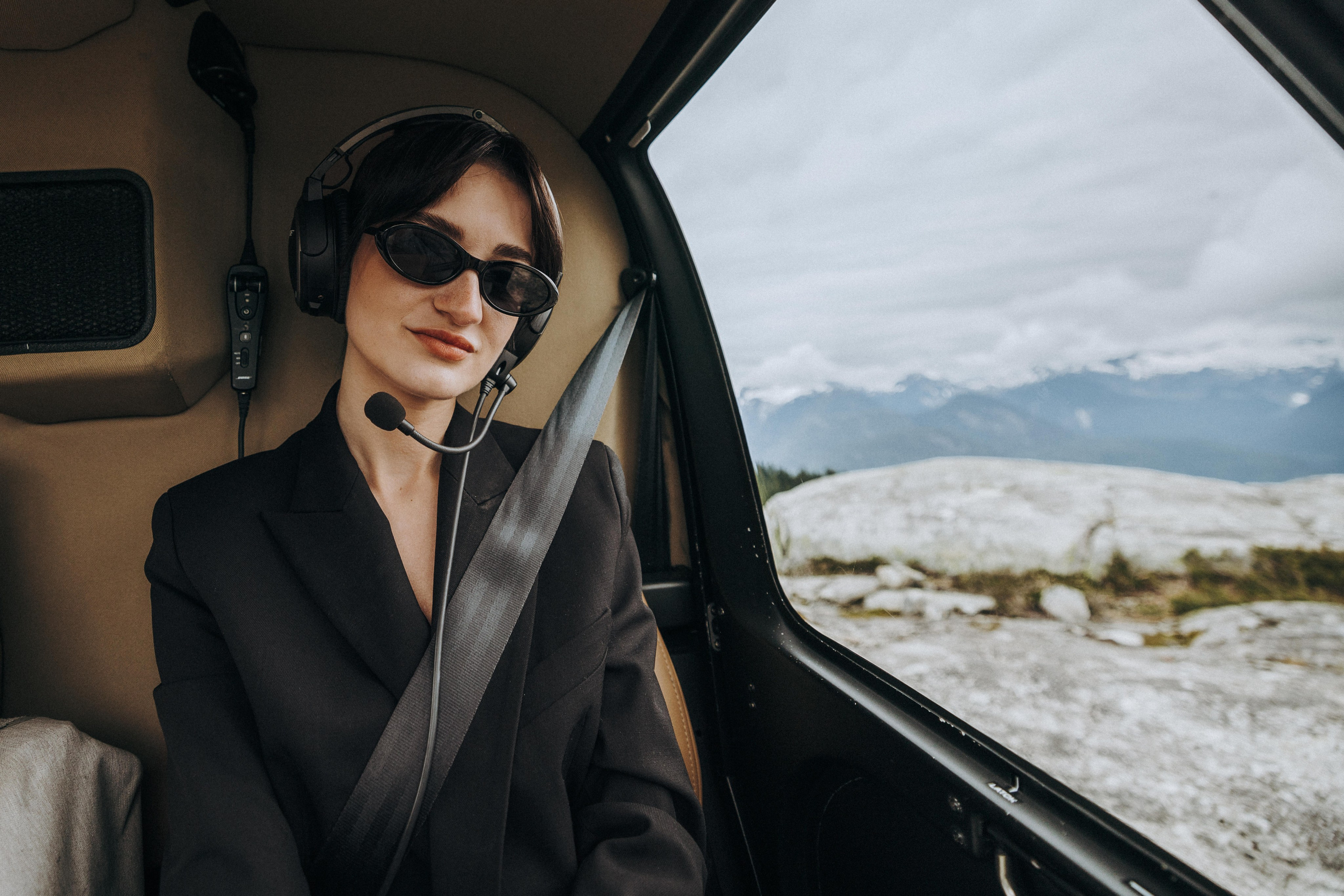 Sky-High Love: Stunning Vancouver Mountain Wedding Shoot by Helicopter. Ivan Skufinsky — wedding and family photographer in Vancouver
