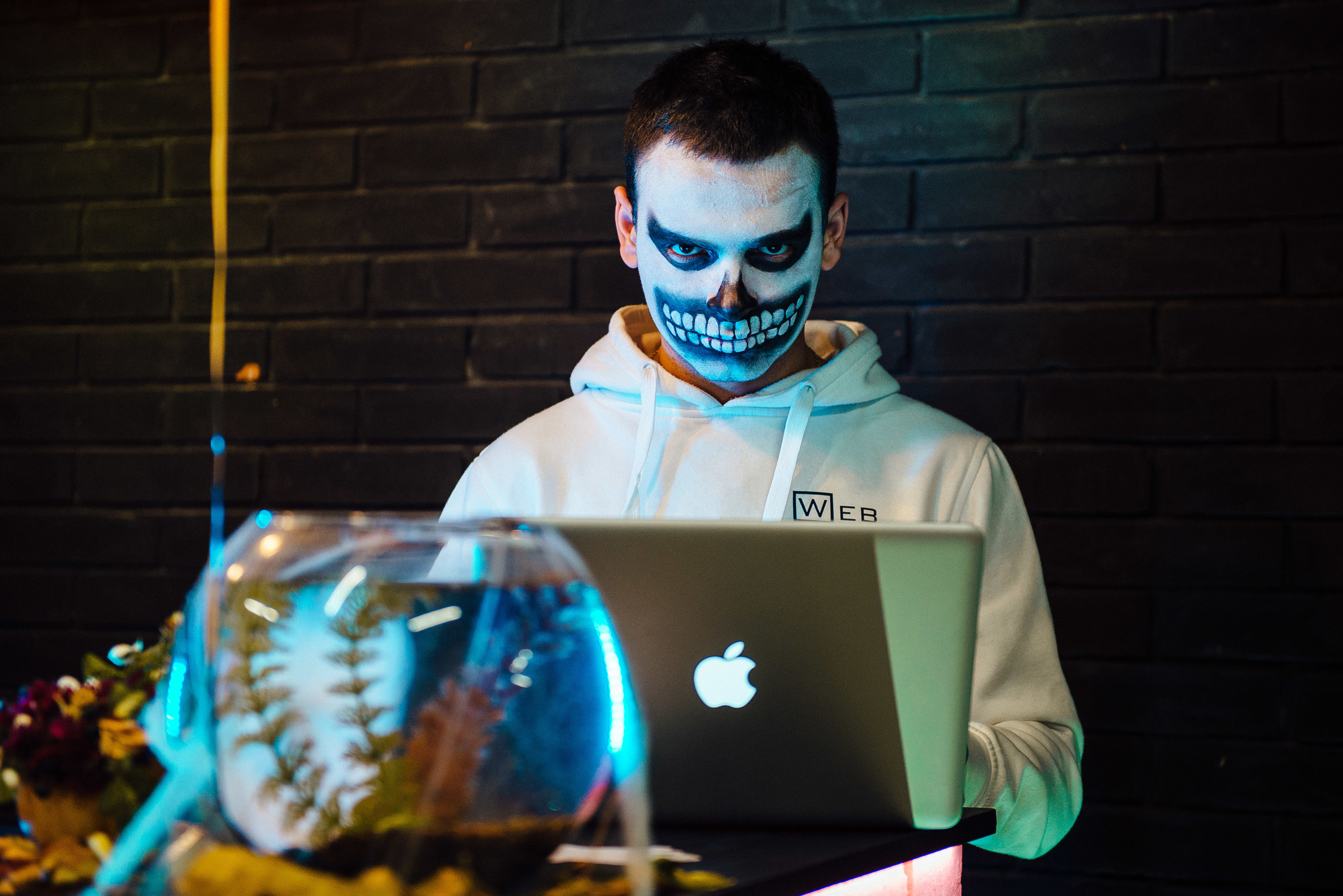 Фотограф на Helloween. Ivan Skufinsky — wedding and family photographer in Vancouver