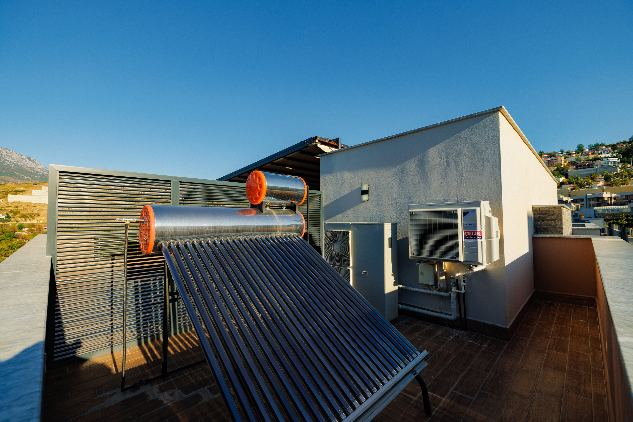 Real estate photographer in Vancouver Burnaby Richmond. Ivan Skufinsky — wedding and family photographer in Vancouver