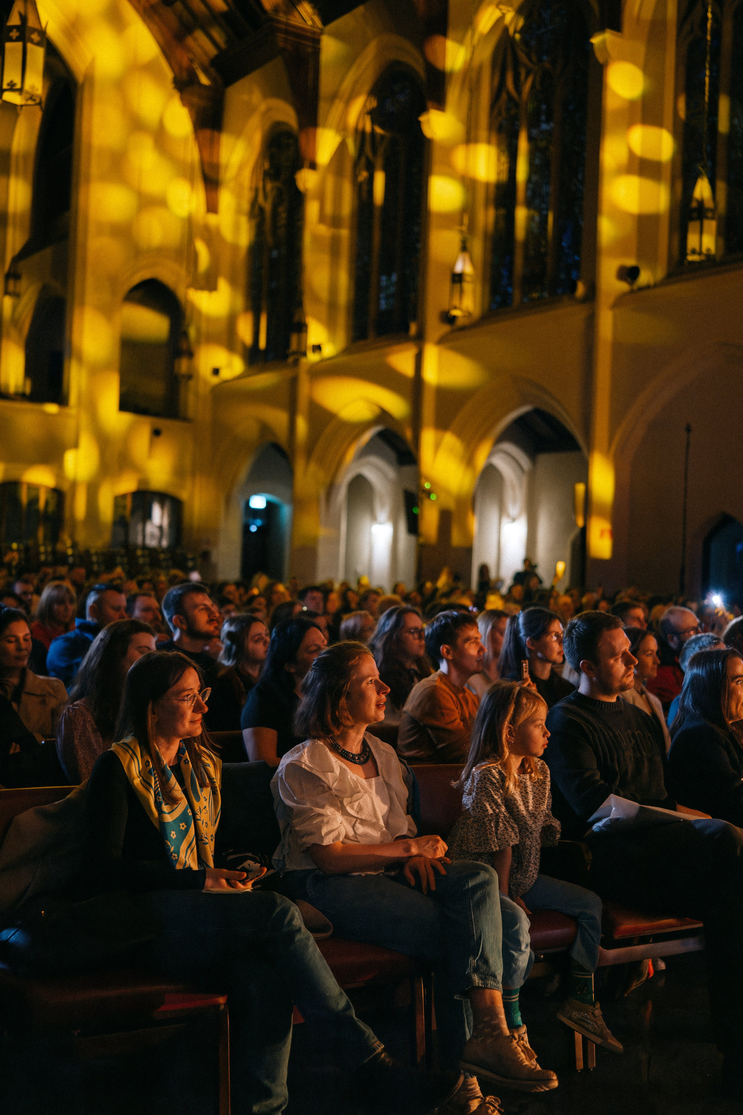 Live concert photography from Vivienne Mort in Vancouver 2025. Ivan Skufinsky — wedding and family photographer in Vancouver