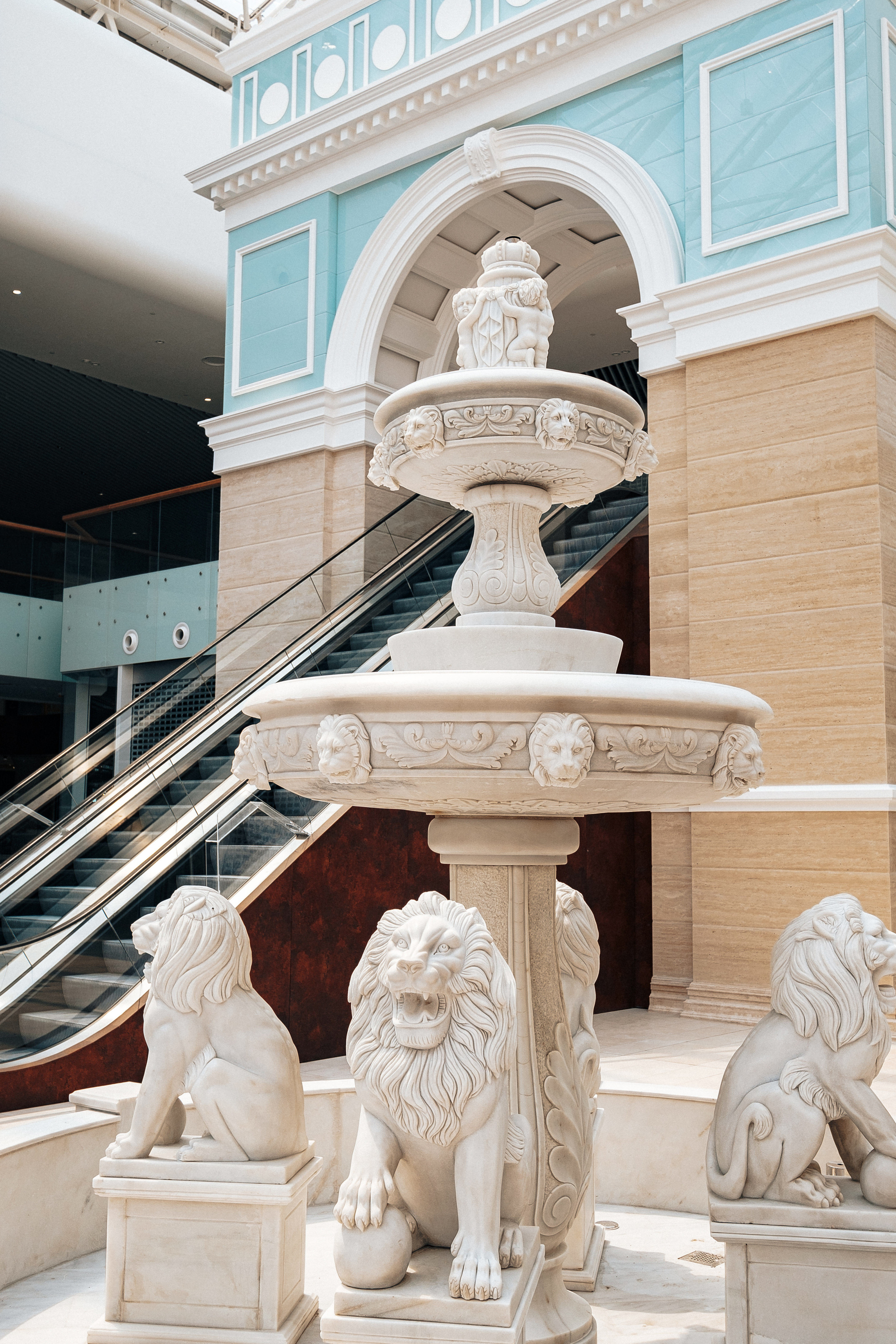 INTERIOR RETROVILLE. Ivan Skufinsky — wedding and family photographer in Vancouver