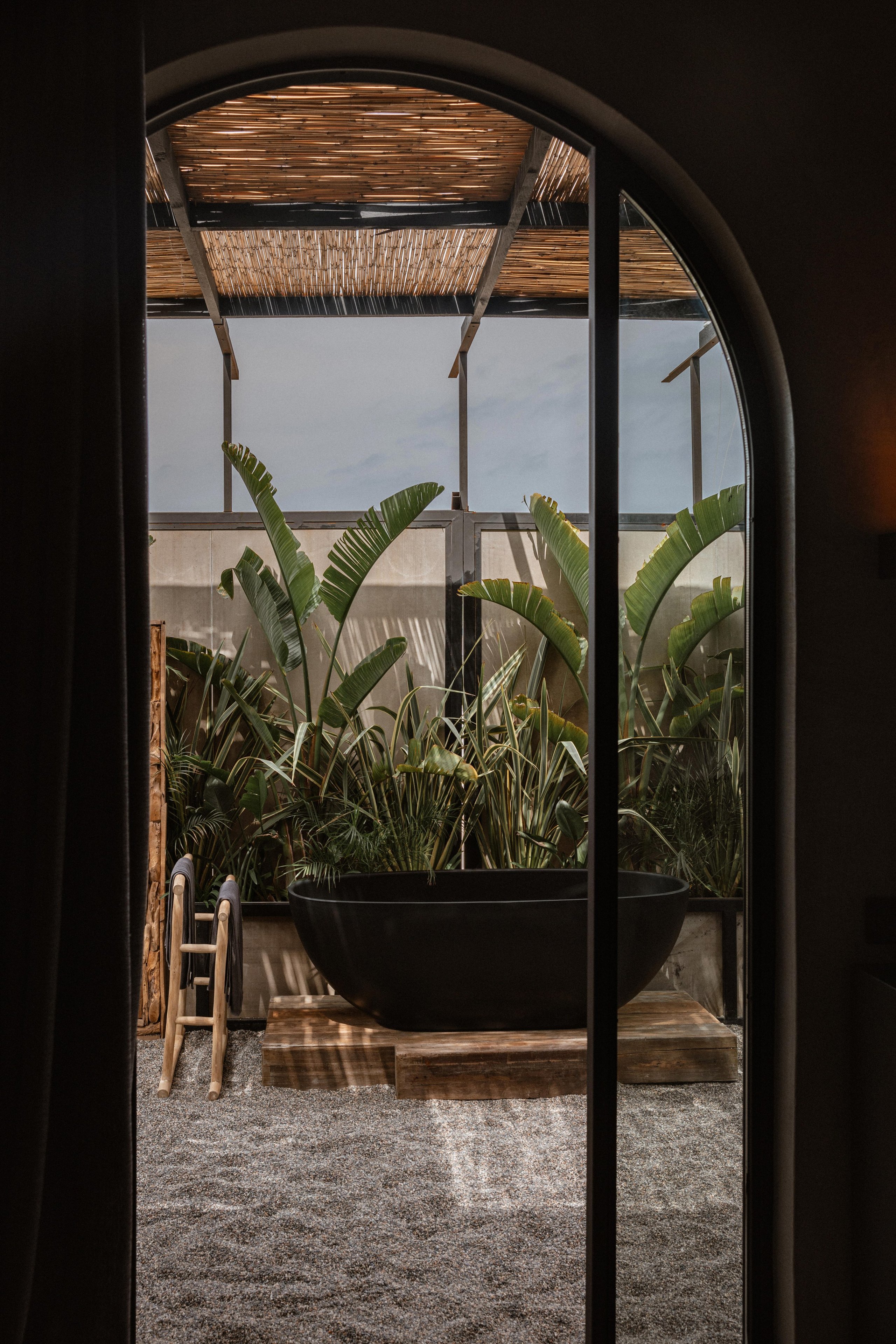 Interior photography and video shooting of a hotel in Bali style. Ivan Skufinsky — wedding and family photographer in Vancouver