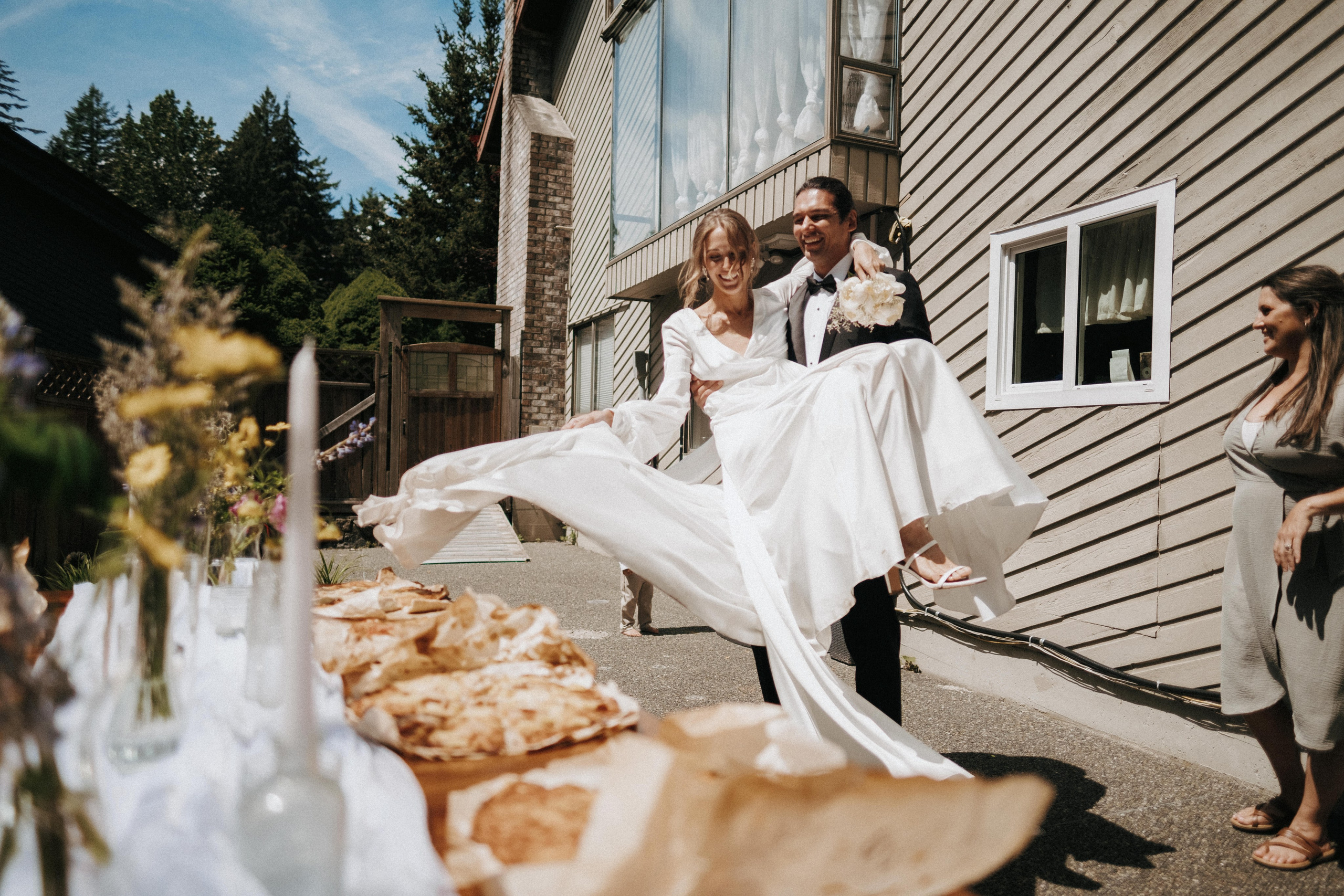 Michael & Caitlyn. Ivan Skufinsky — wedding and family photographer in Vancouver