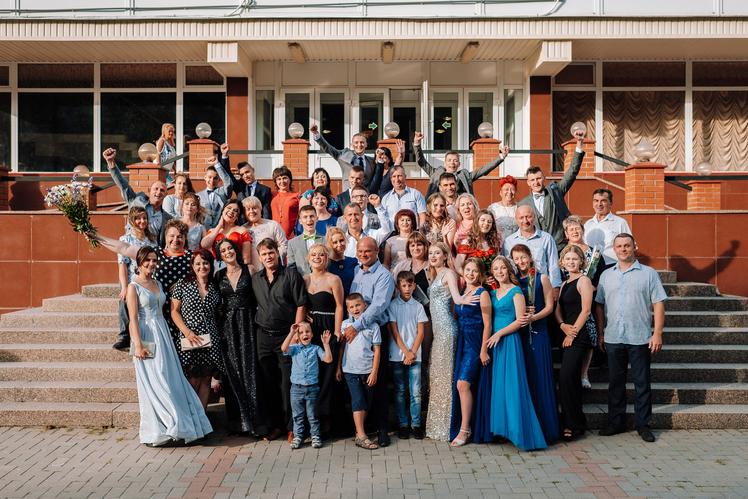 Выпускной школа номер 3. Хмельник. Ivan Skufinsky — wedding and family photographer in Vancouver