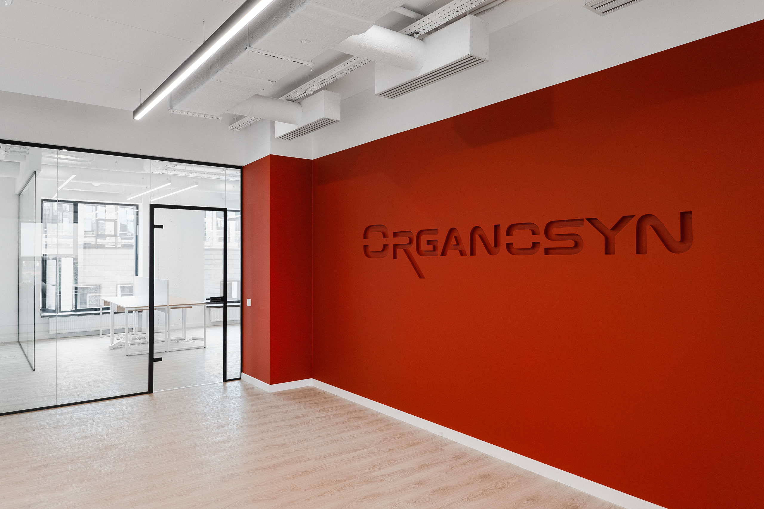 BC FORUM ORGANOSYN. Ivan Skufinsky — wedding and family photographer in Vancouver