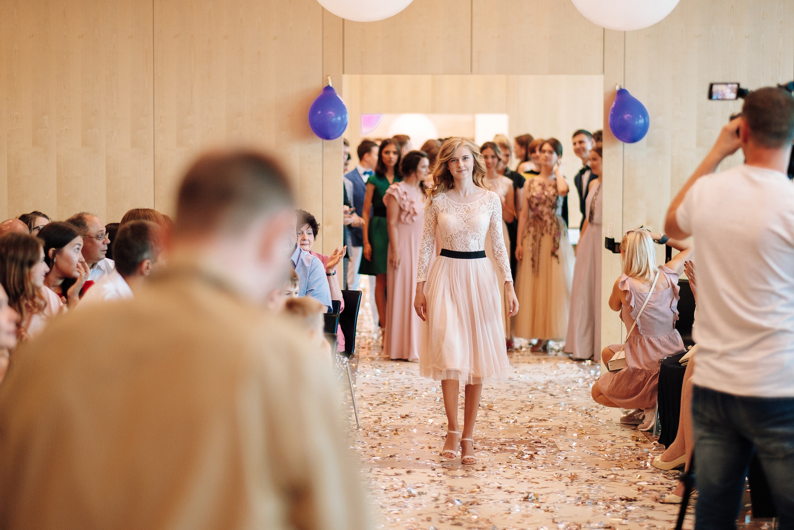 Выпускной 153 Гимназия. Ivan Skufinsky — wedding and family photographer in Vancouver