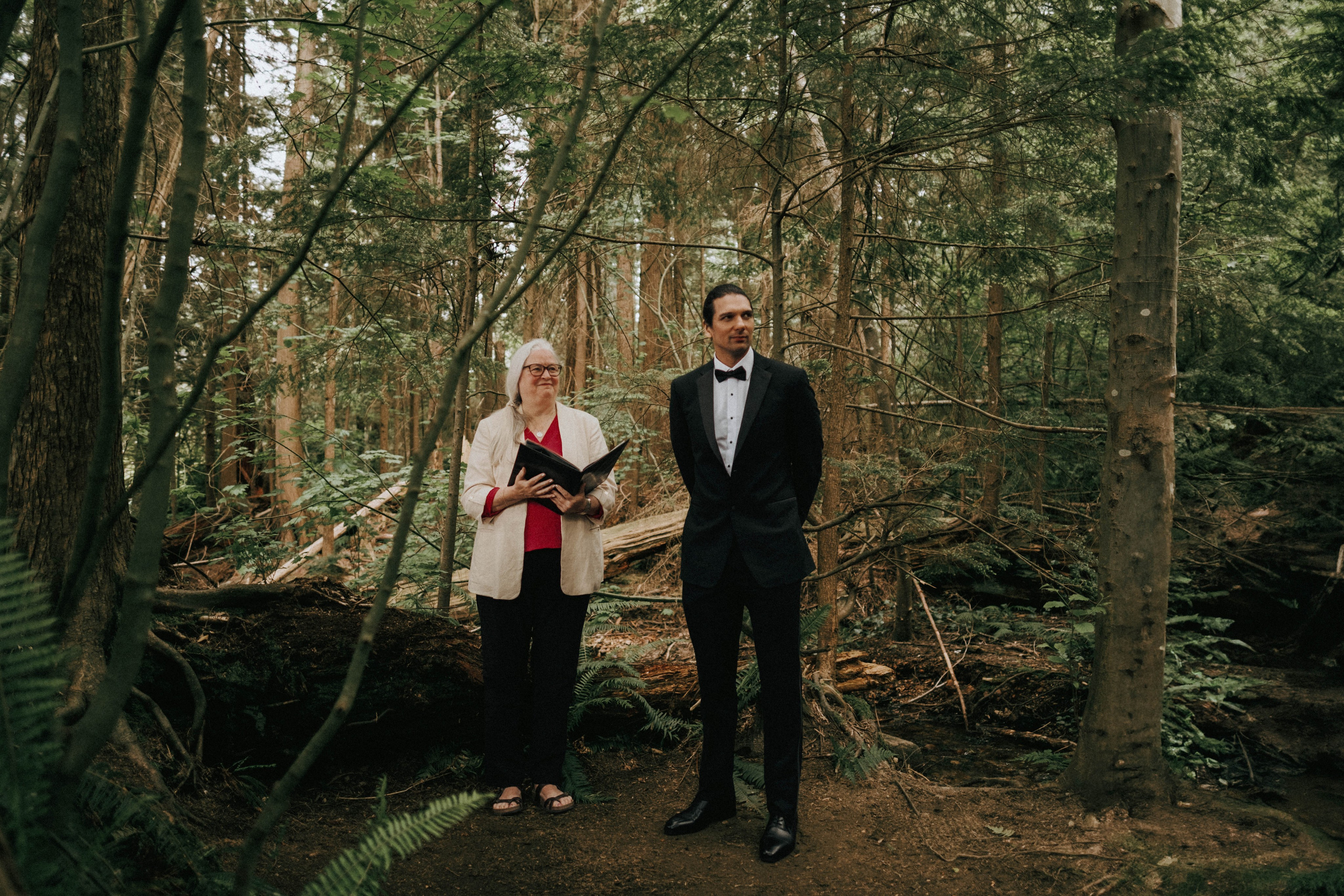 Michael & Caitlyn. Ivan Skufinsky — wedding and family photographer in Vancouver