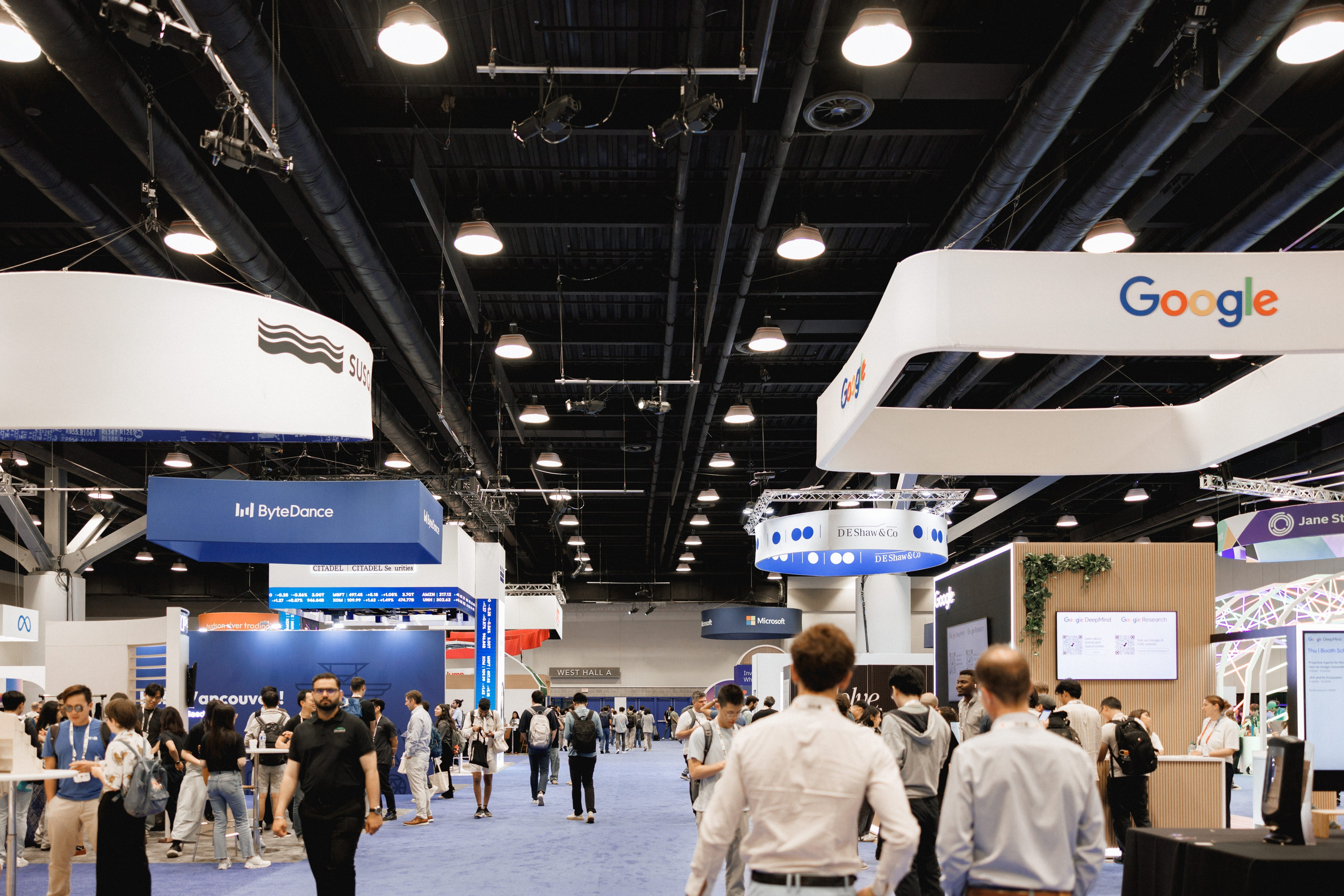 Citadel ICML Vancouver Convention Centre 2025. Ivan Skufinsky — wedding and family photographer in Vancouver