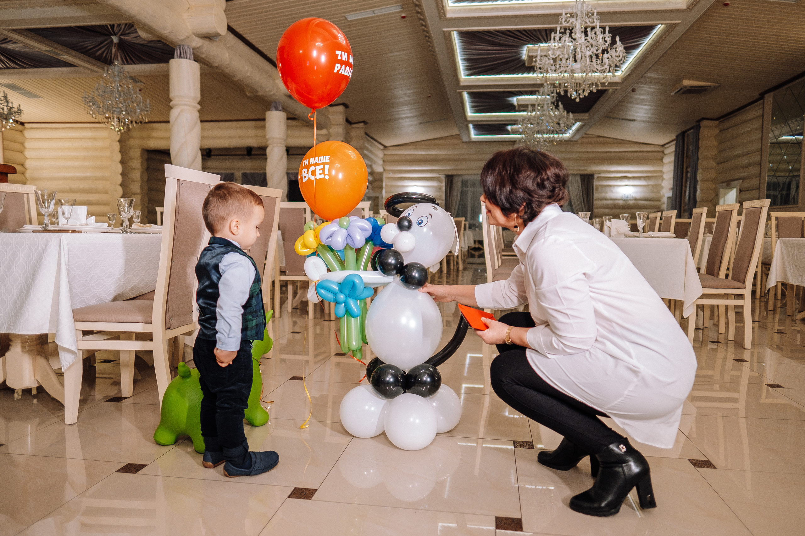 Версаль 30.11.2019. Ivan Skufinsky — wedding and family photographer in Vancouver