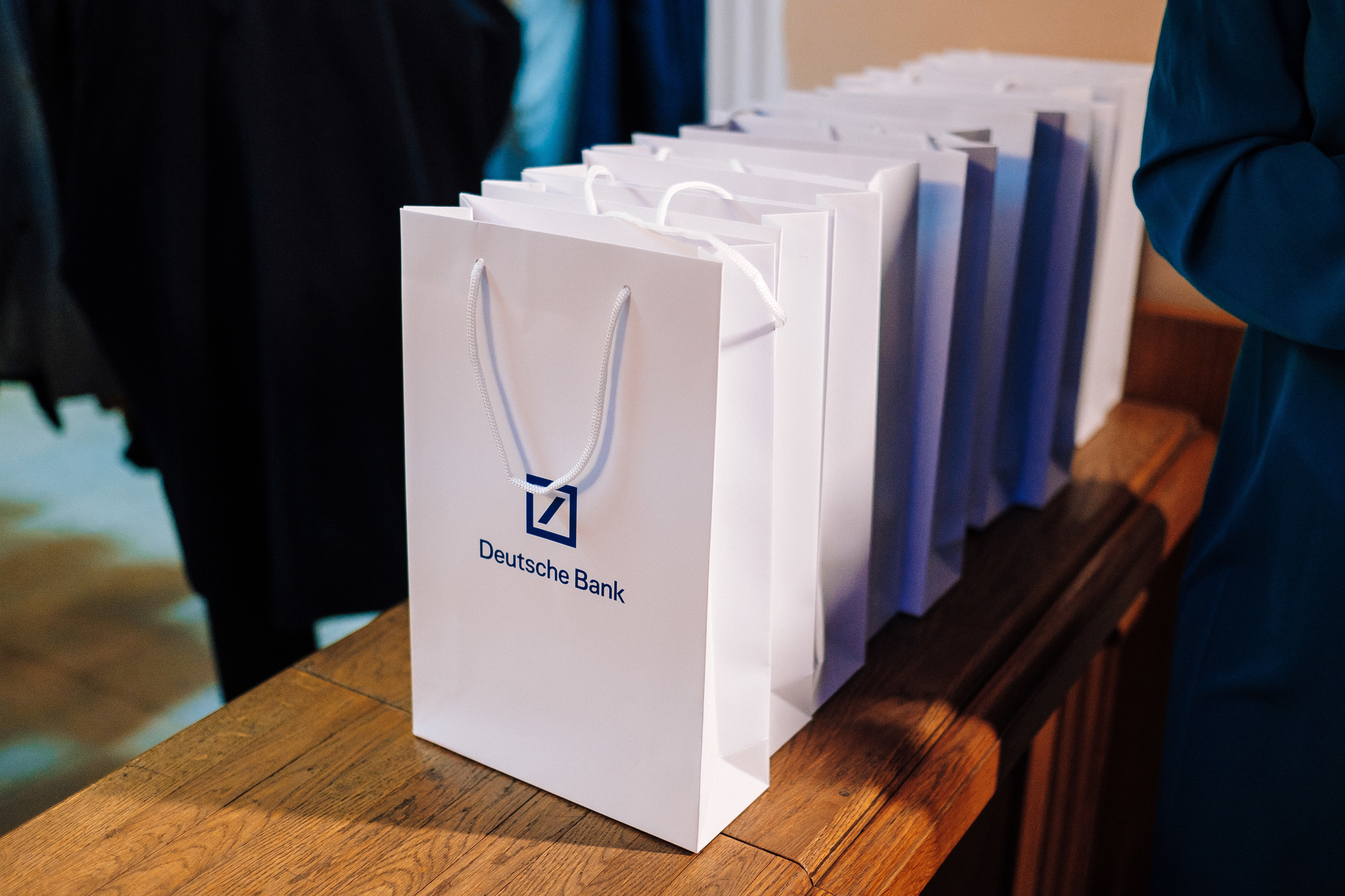 Deutsche Bank 10 years in Ukraine. Ivan Skufinsky — wedding and family photographer in Vancouver