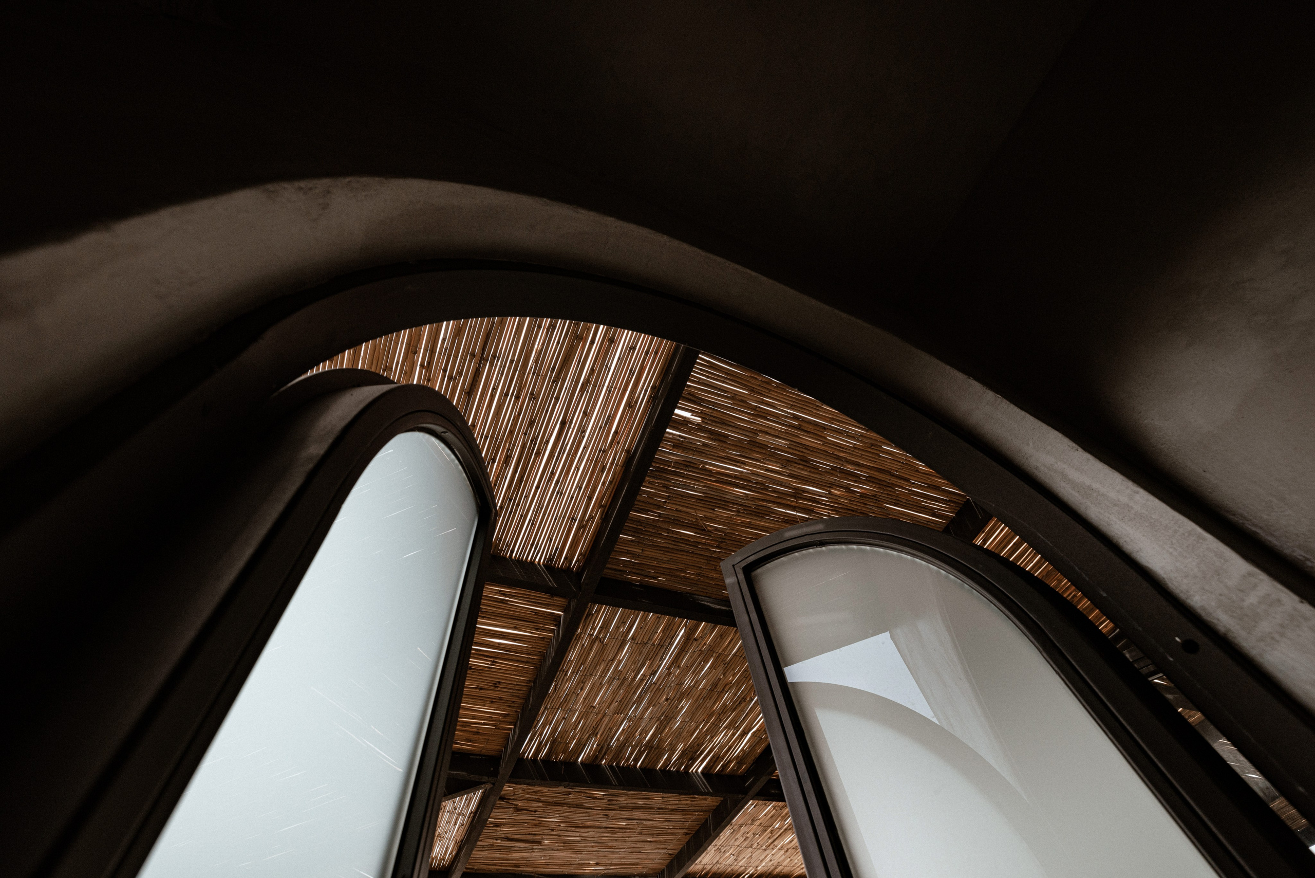 Interior photography and video shooting of a hotel in Bali style. Ivan Skufinsky — wedding and family photographer in Vancouver