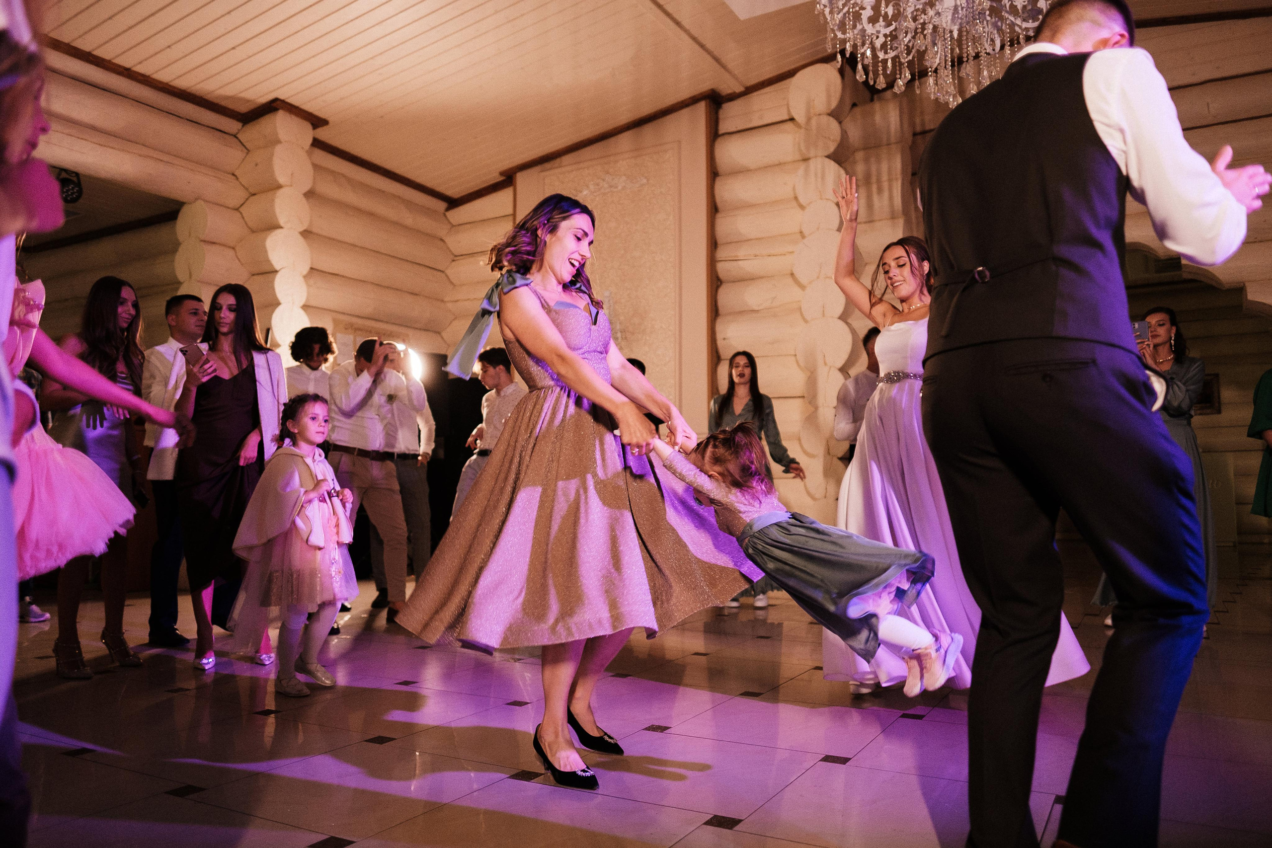 Wedding photographer in Vancouver Весільний фотограф у Ванкувері. Ivan Skufinsky — wedding and family photographer in Vancouver