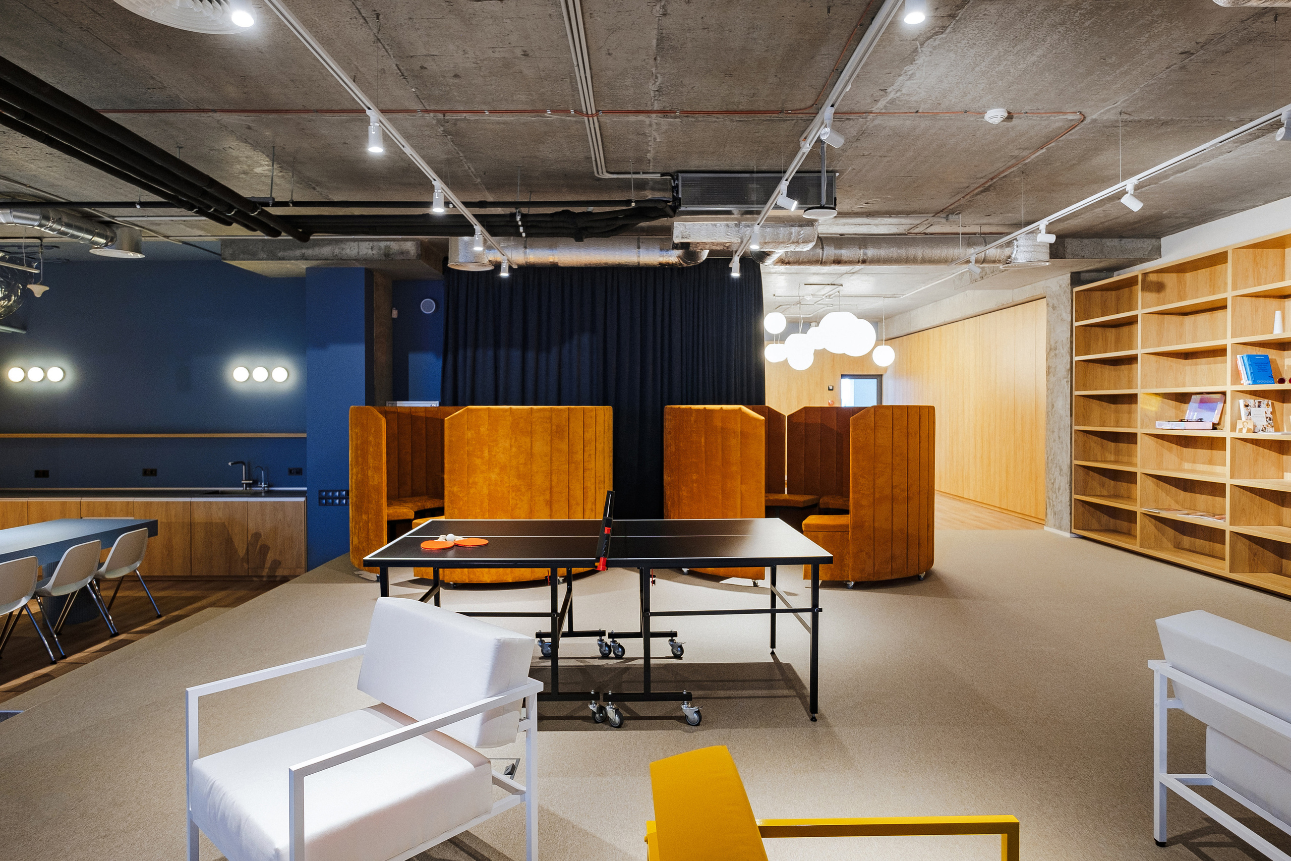 UNIT SYTI B10. Ivan Skufinsky — wedding and family photographer in Vancouver