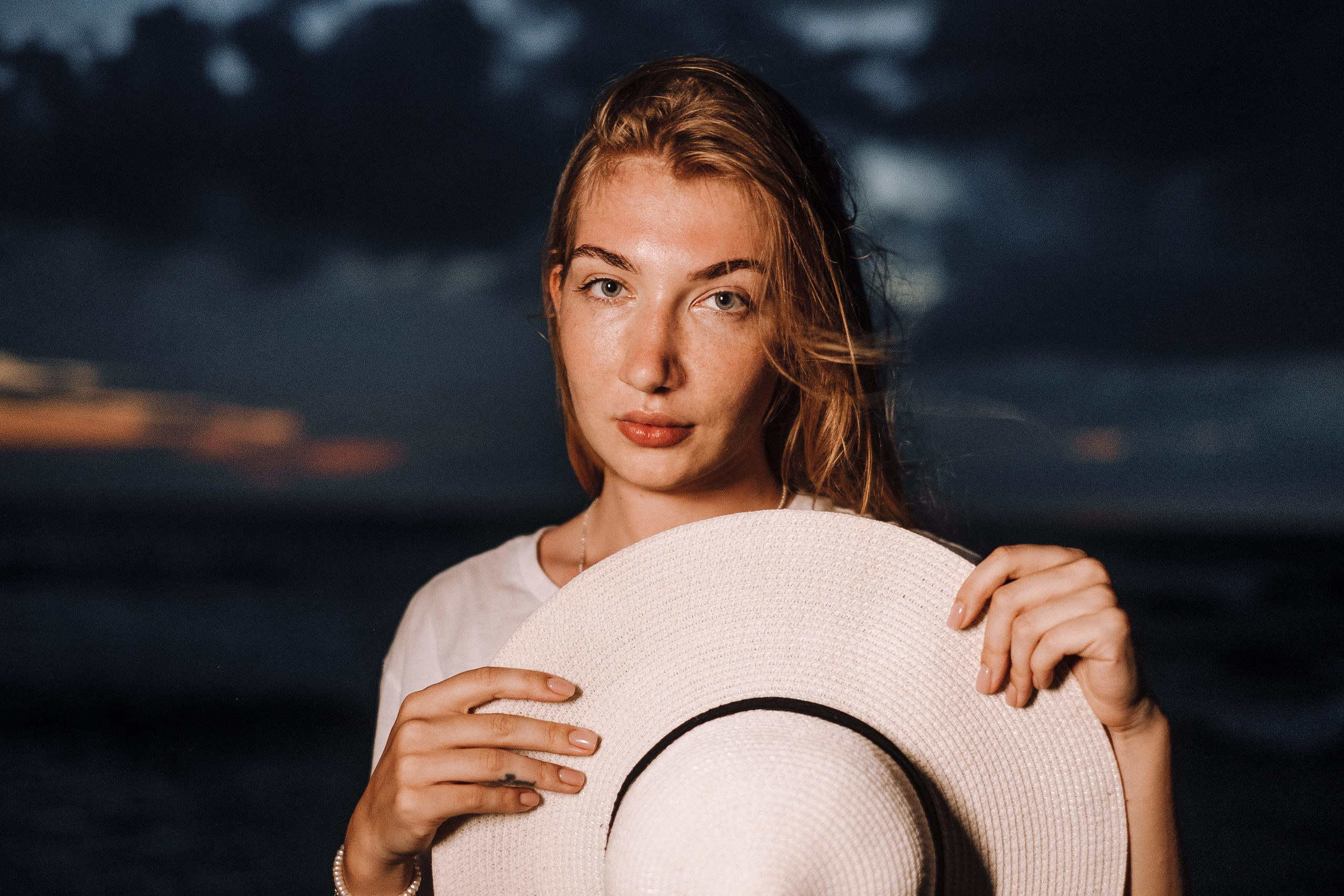 Maria Zhuk — Bentota. Ivan Skufinsky — wedding and family photographer in Vancouver