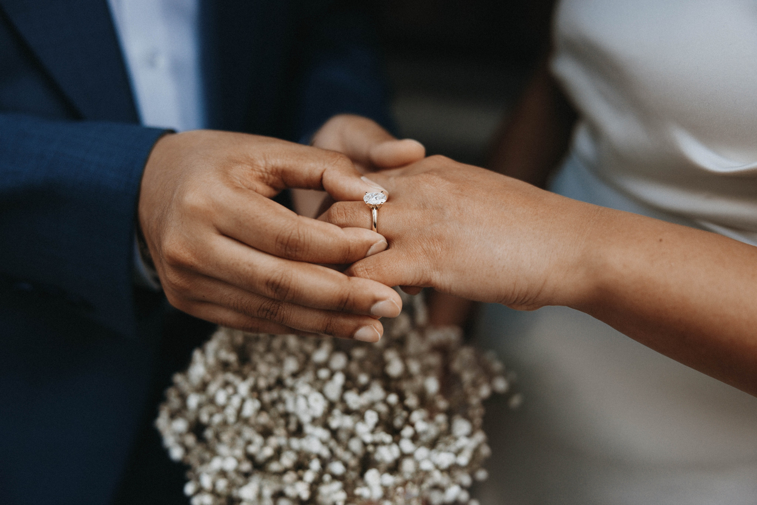 Engagement photographer vancouver. Ivan Skufinsky — wedding and family photographer in Vancouver