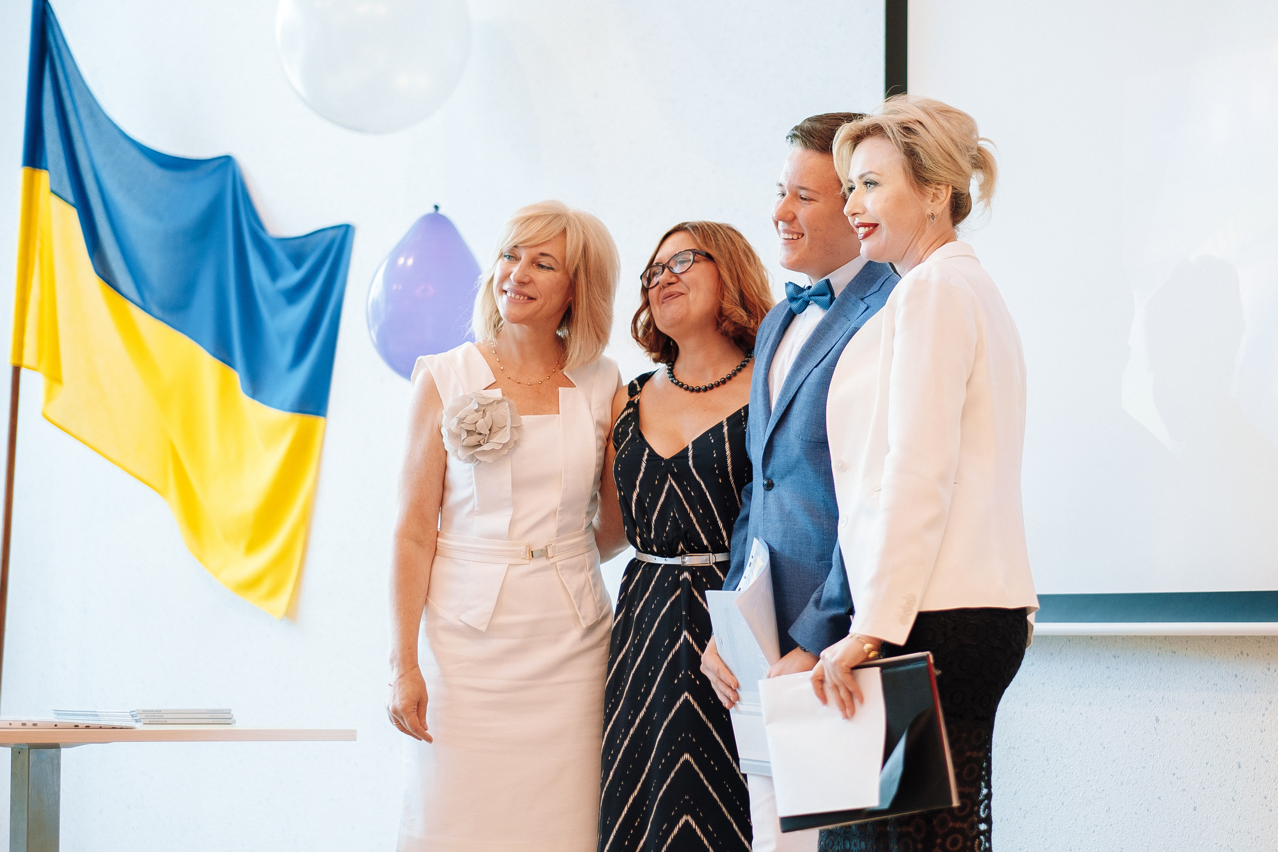 Выпускной 153 Гимназия. Ivan Skufinsky — wedding and family photographer in Vancouver