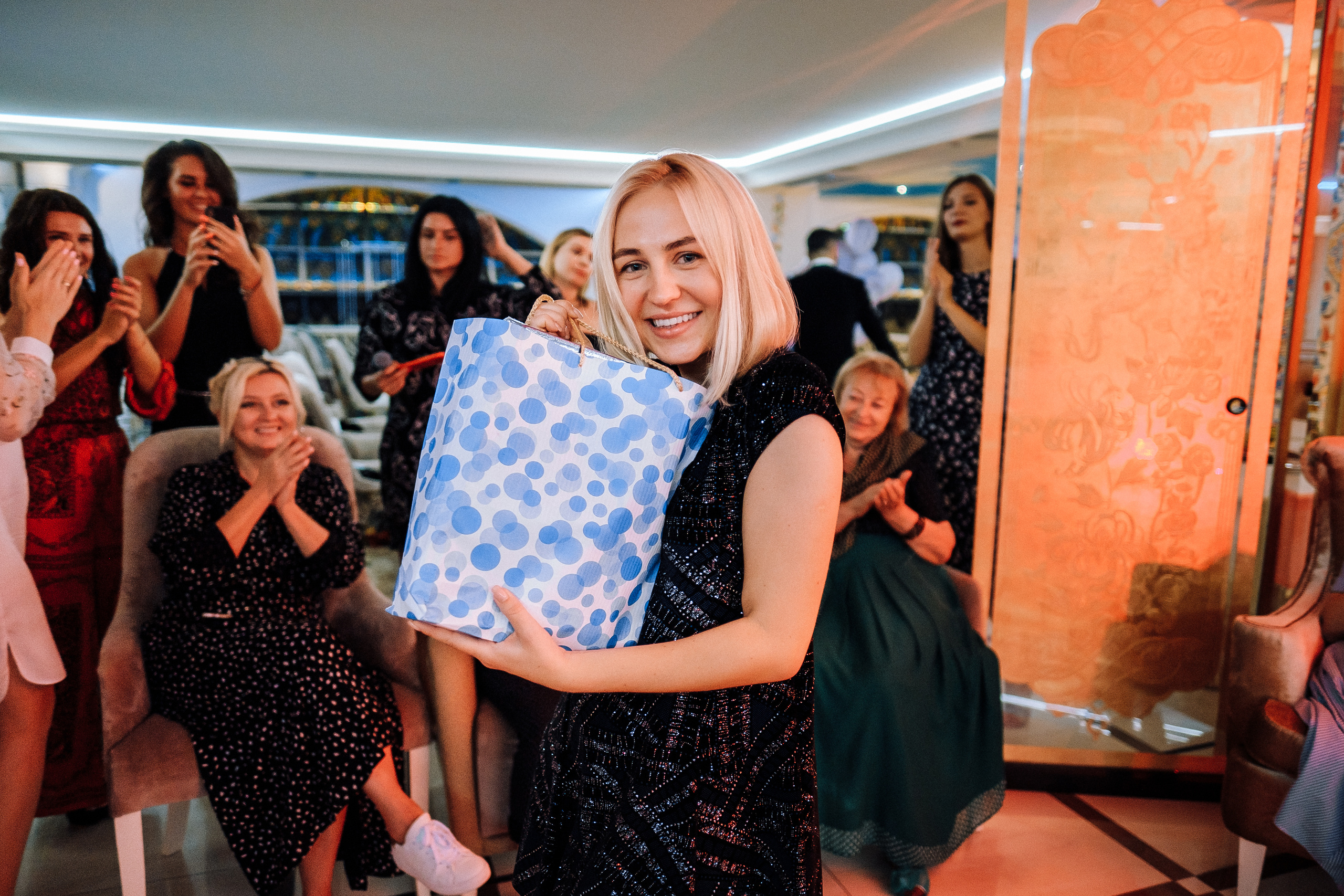 Happy Birthday DaSha. Ivan Skufinsky — wedding and family photographer in Vancouver