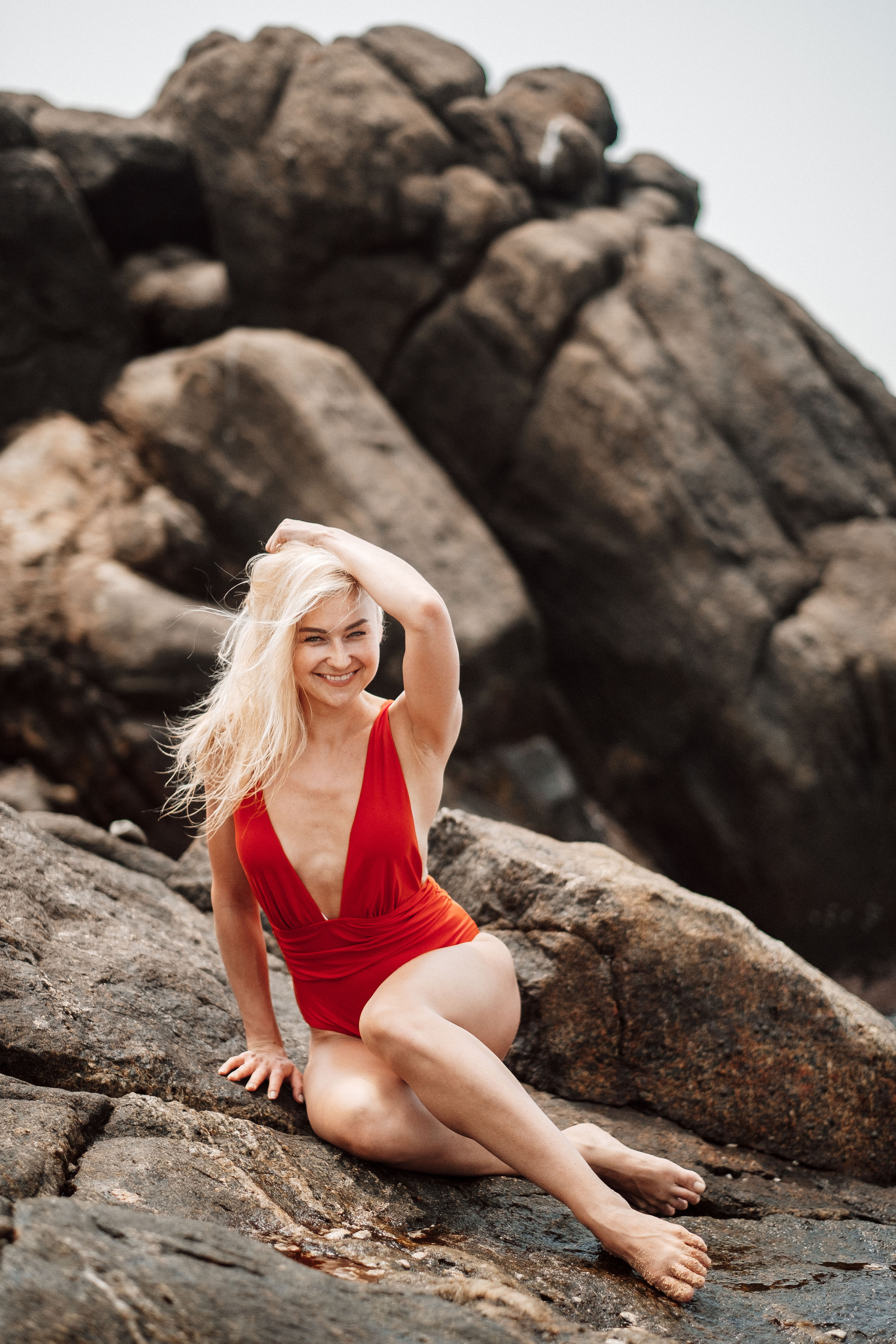 Julia Katya Dalavella beach. Ivan Skufinsky — wedding and family photographer in Vancouver