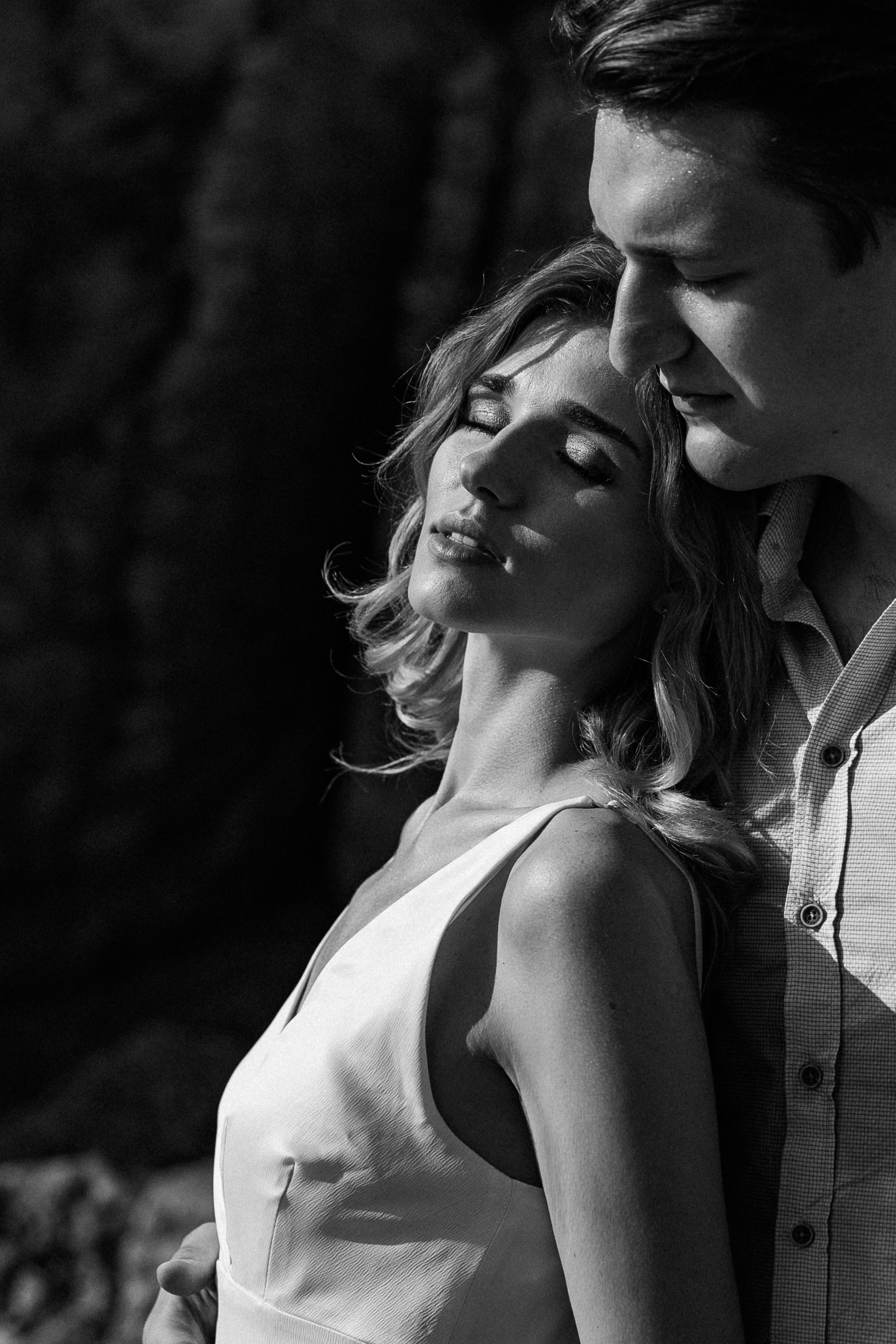 Couples photographer in Vancouver BC. Ivan Skufinsky — wedding and family photographer in Vancouver