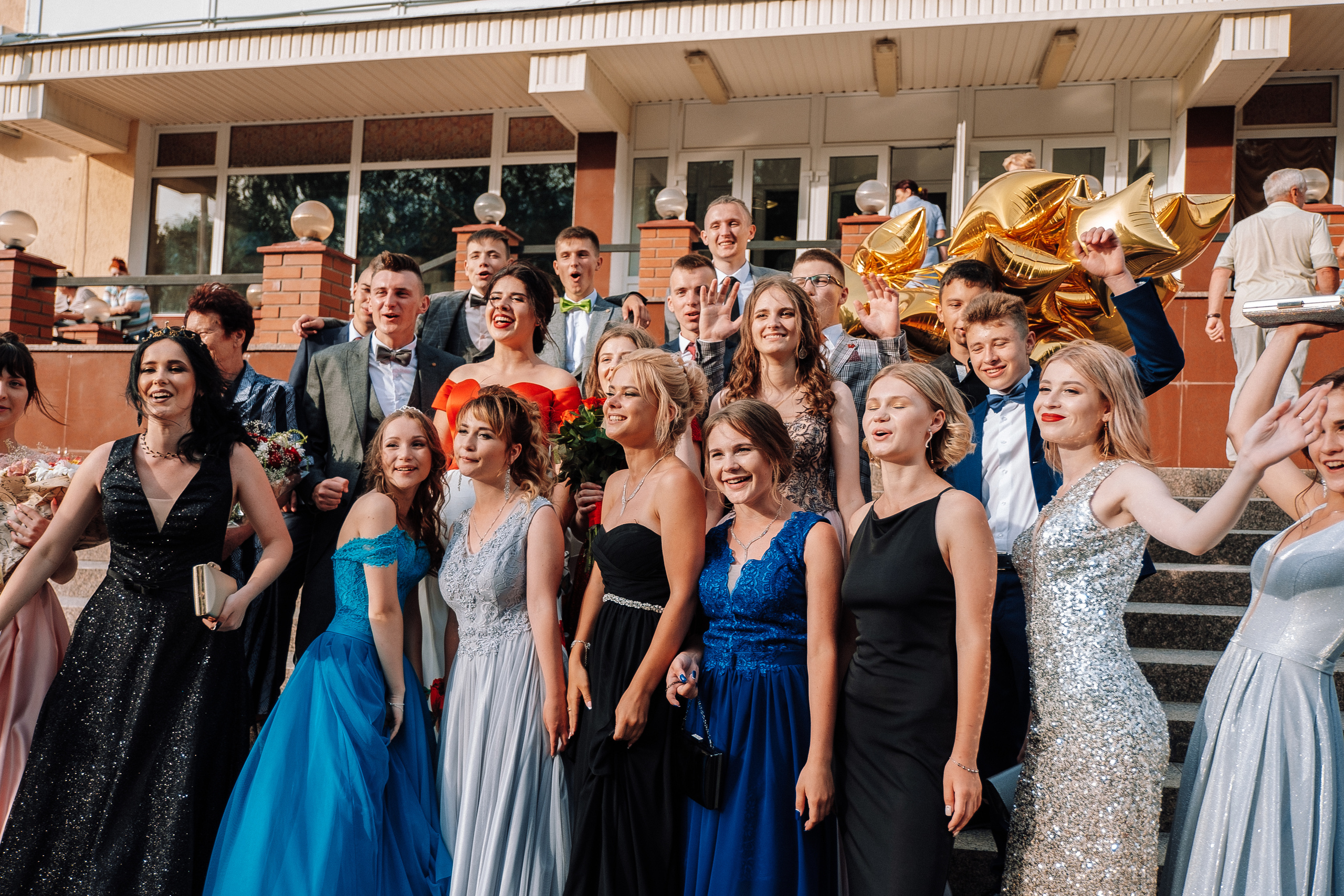 Выпускной школа номер 3. Хмельник. Ivan Skufinsky — wedding and family photographer in Vancouver