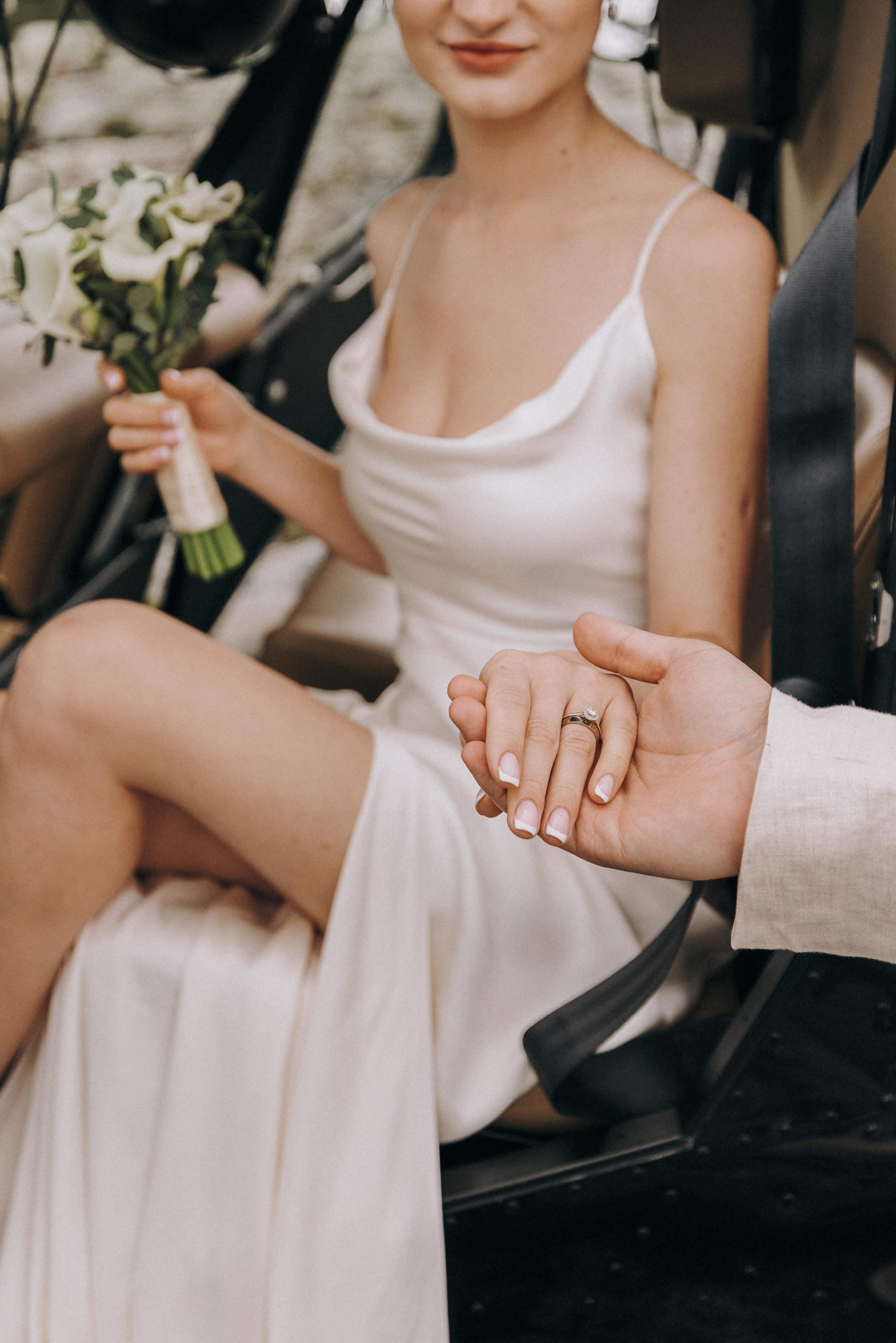 Sky-High Love: Stunning Vancouver Mountain Wedding Shoot by Helicopter. Ivan Skufinsky — wedding and family photographer in Vancouver