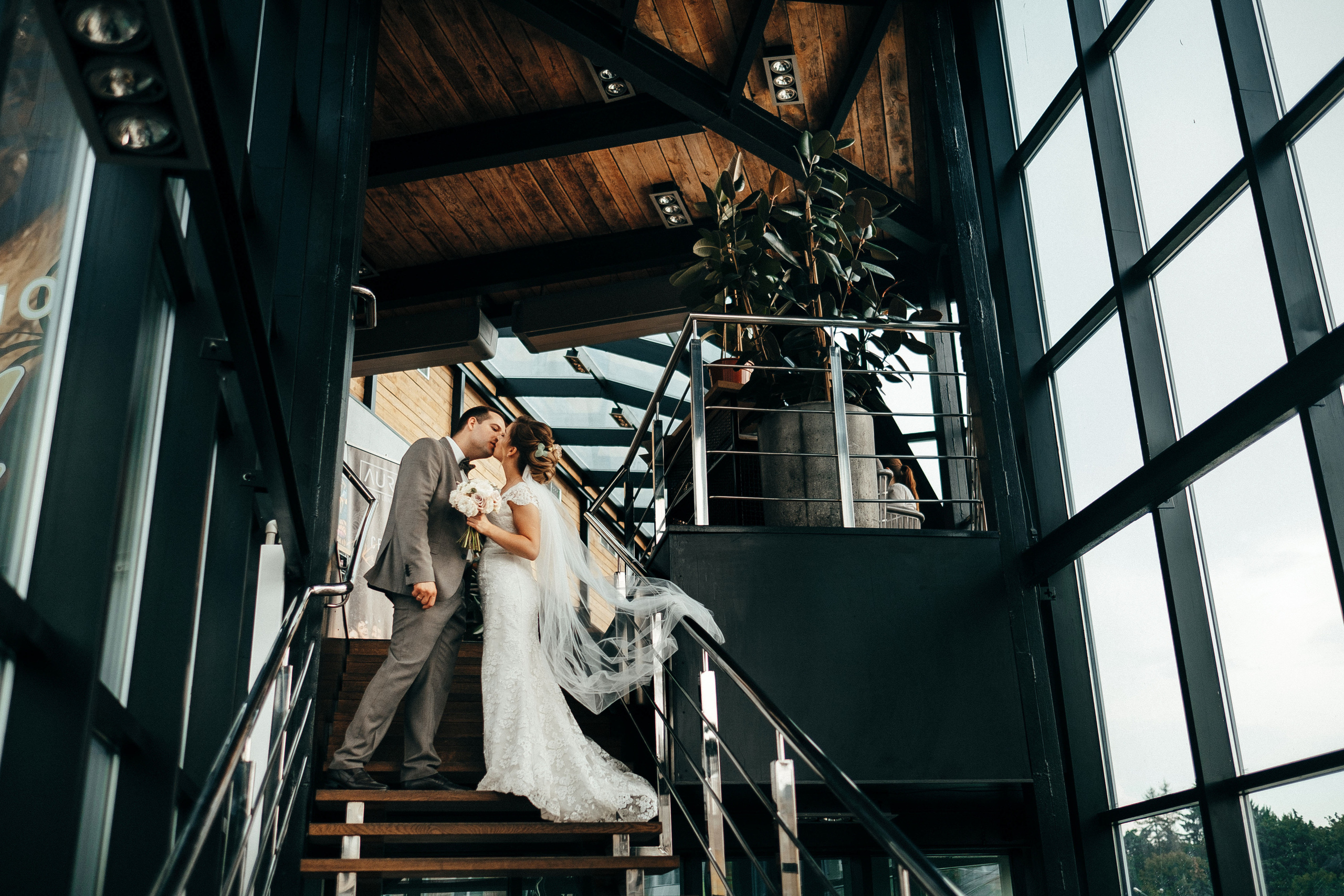 Wedding photoshoots photographer videographer Vancouver BC. Ivan Skufinsky — wedding and family photographer in Vancouver